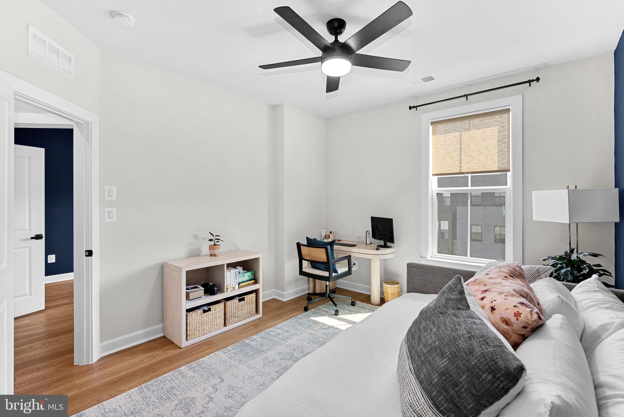 WOODLAND PARK - Residential