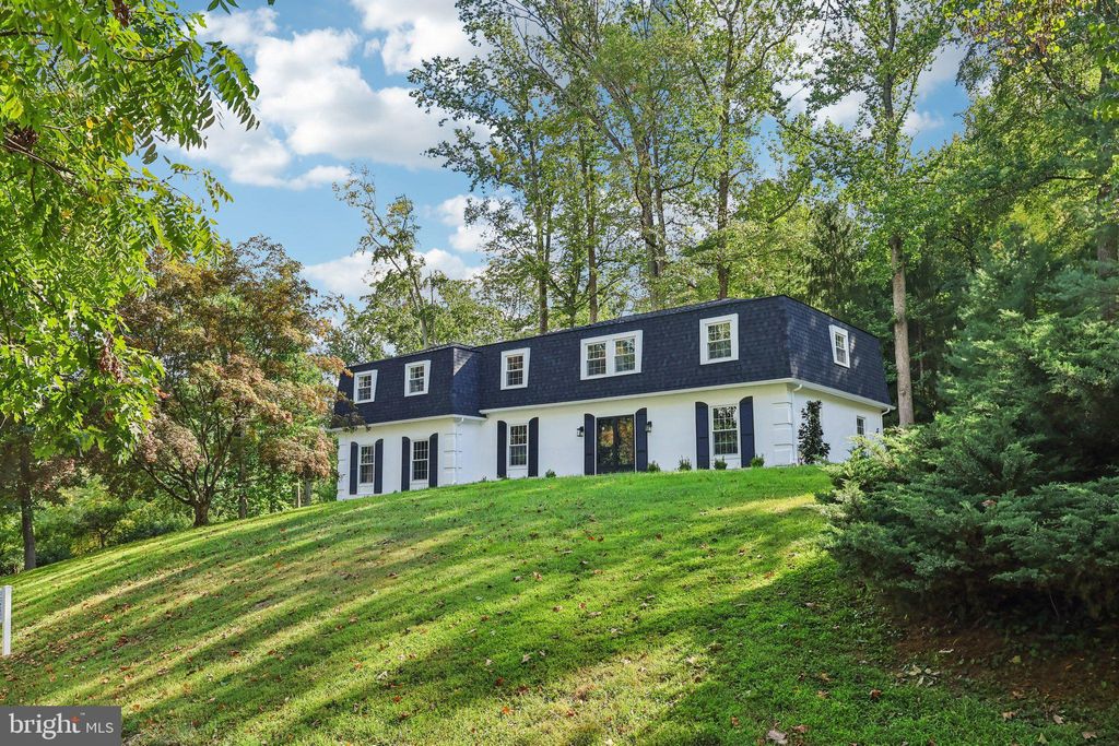 Photo of 650 Sawmill Road, NEWTOWN SQUARE, PA 19073 (MLS # PADE2101074)