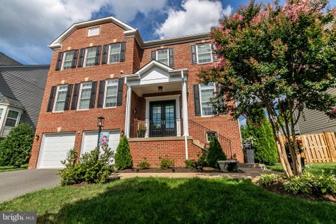 Photo of 7671 Hamelin Lane, GAINESVILLE, VA 20155 (MLS # VAPW2125200)