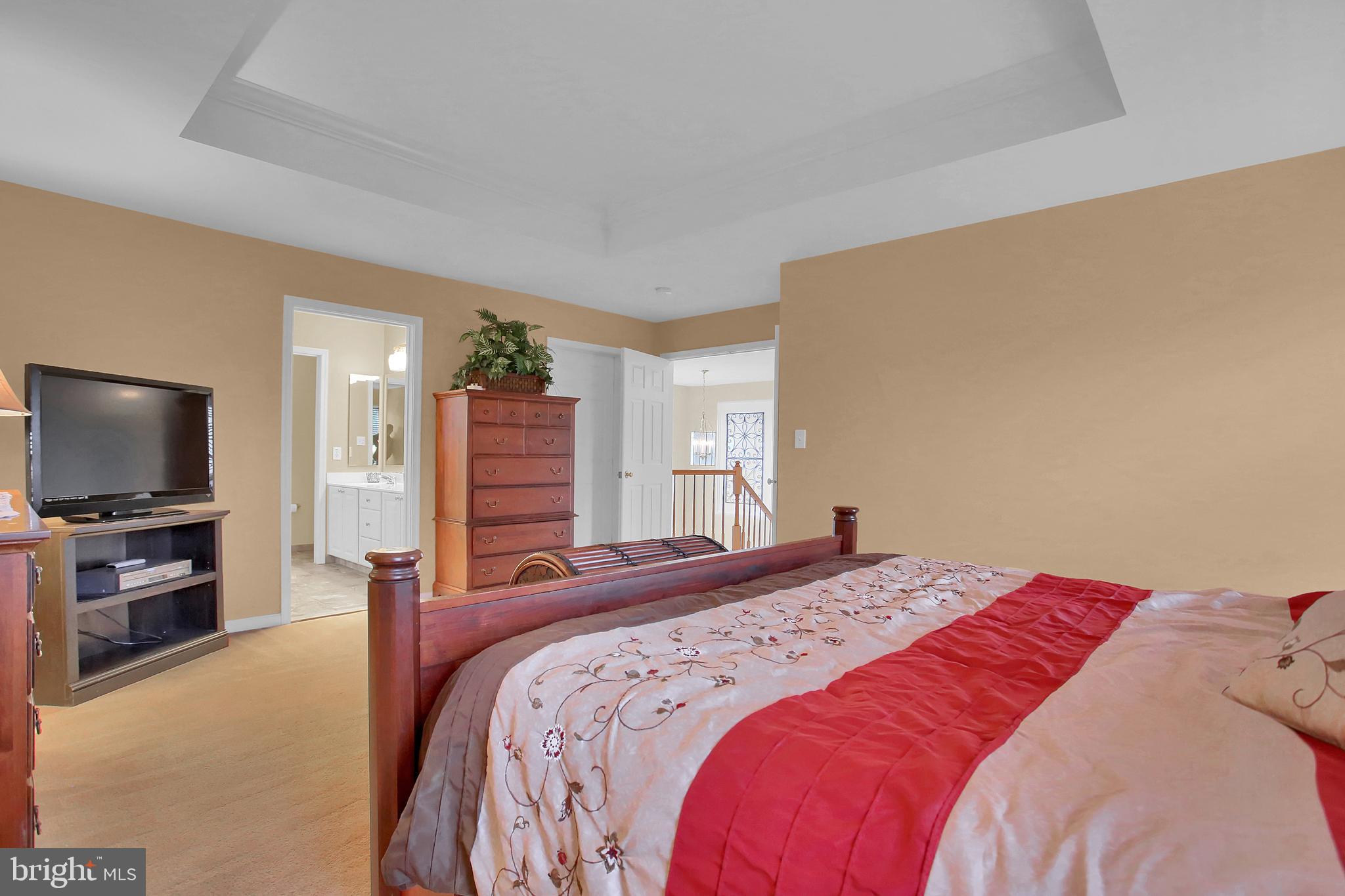 SOUTH POINTE - Residential