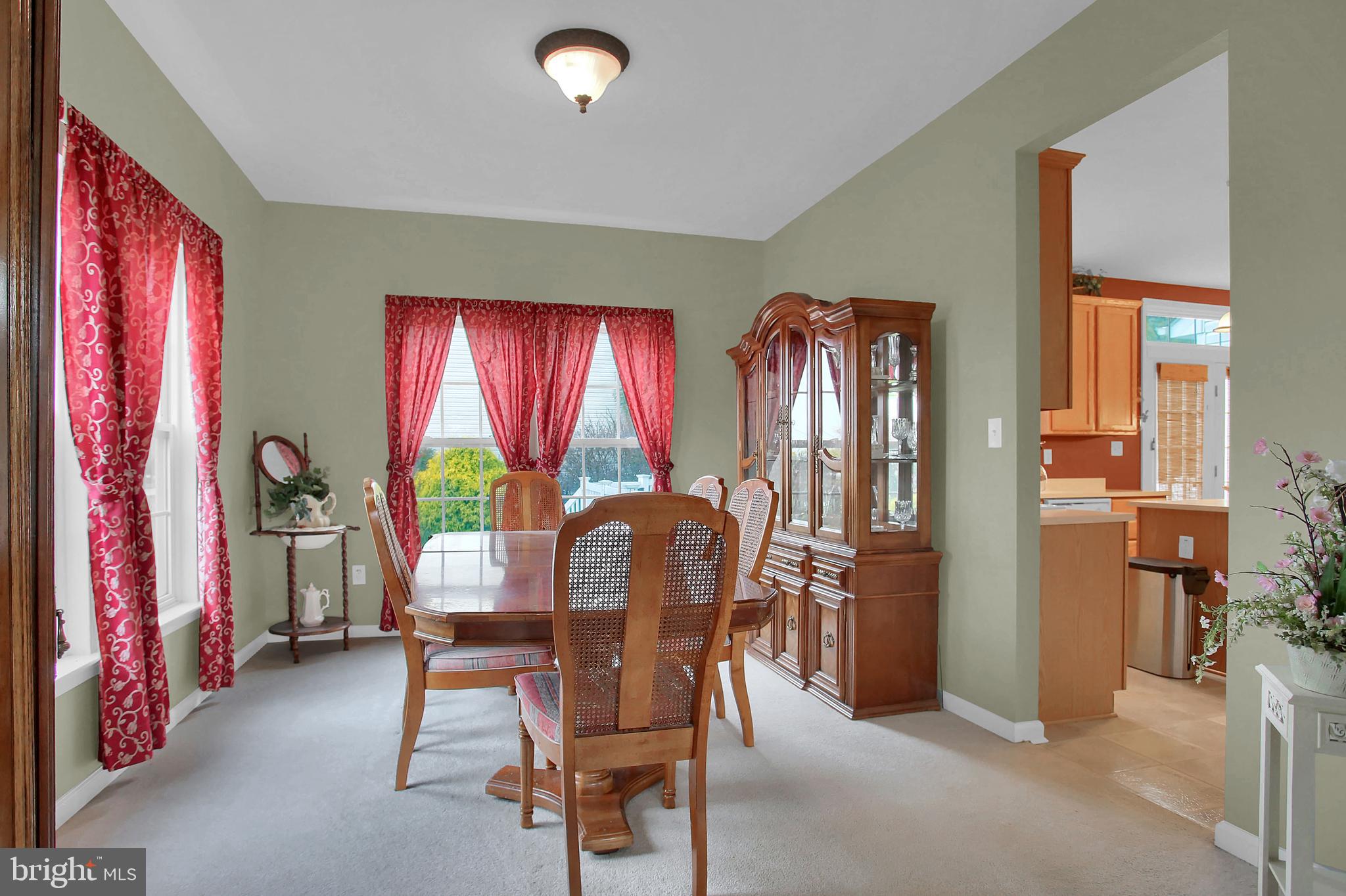 SOUTH POINTE - Residential