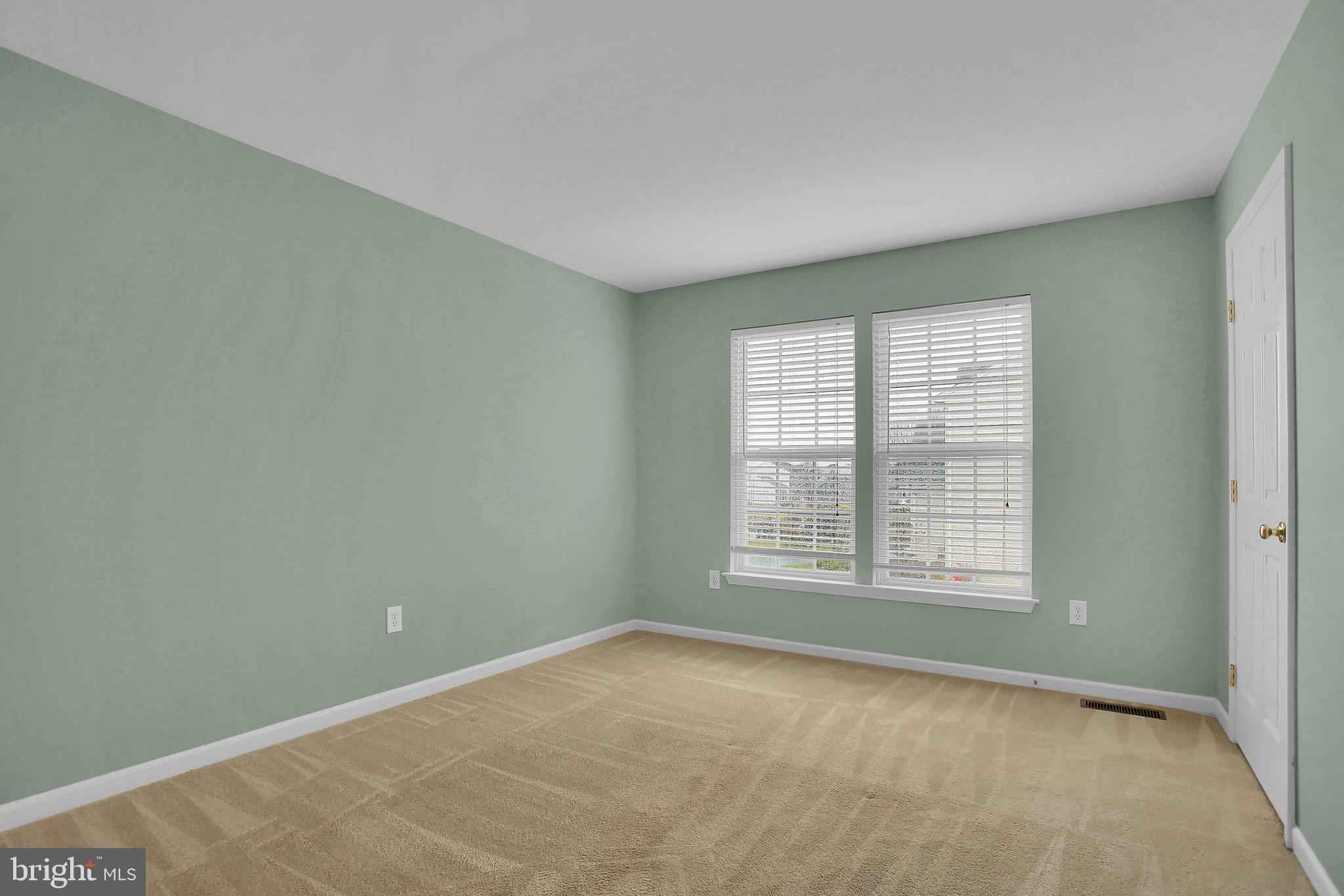 SOUTH POINTE - Residential