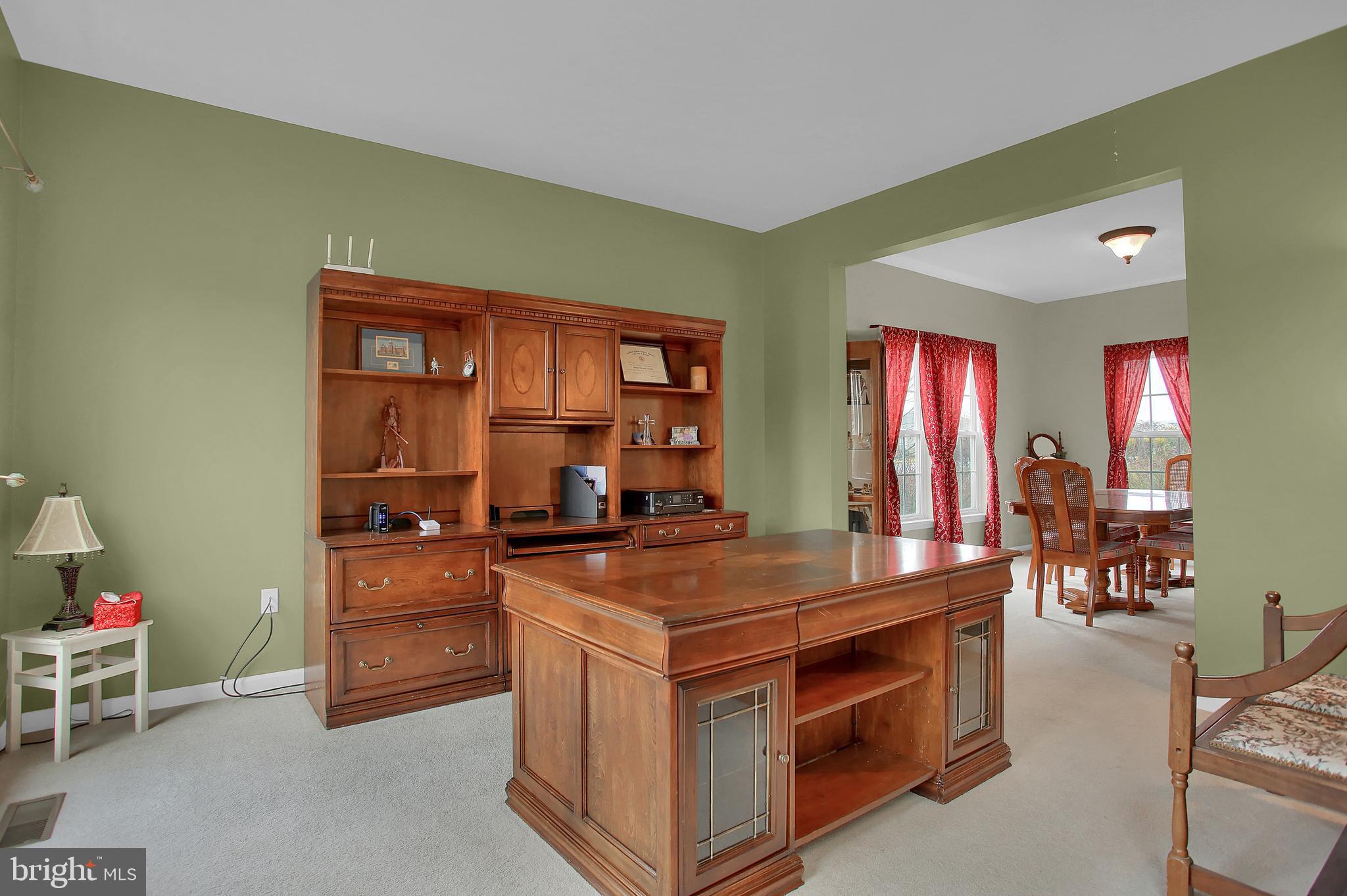 SOUTH POINTE - Residential