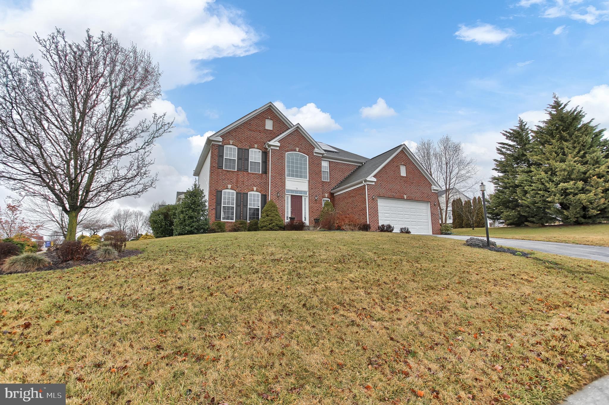 SOUTH POINTE - Residential