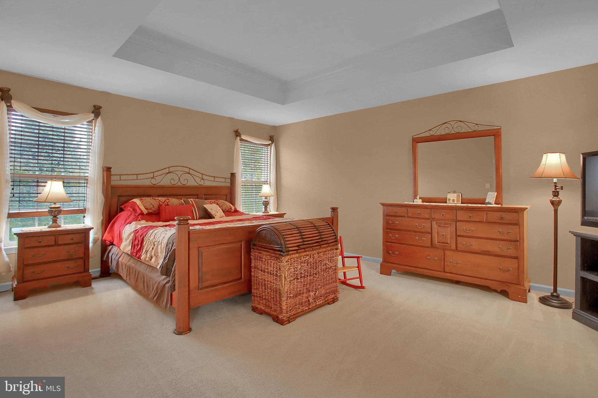 SOUTH POINTE - Residential