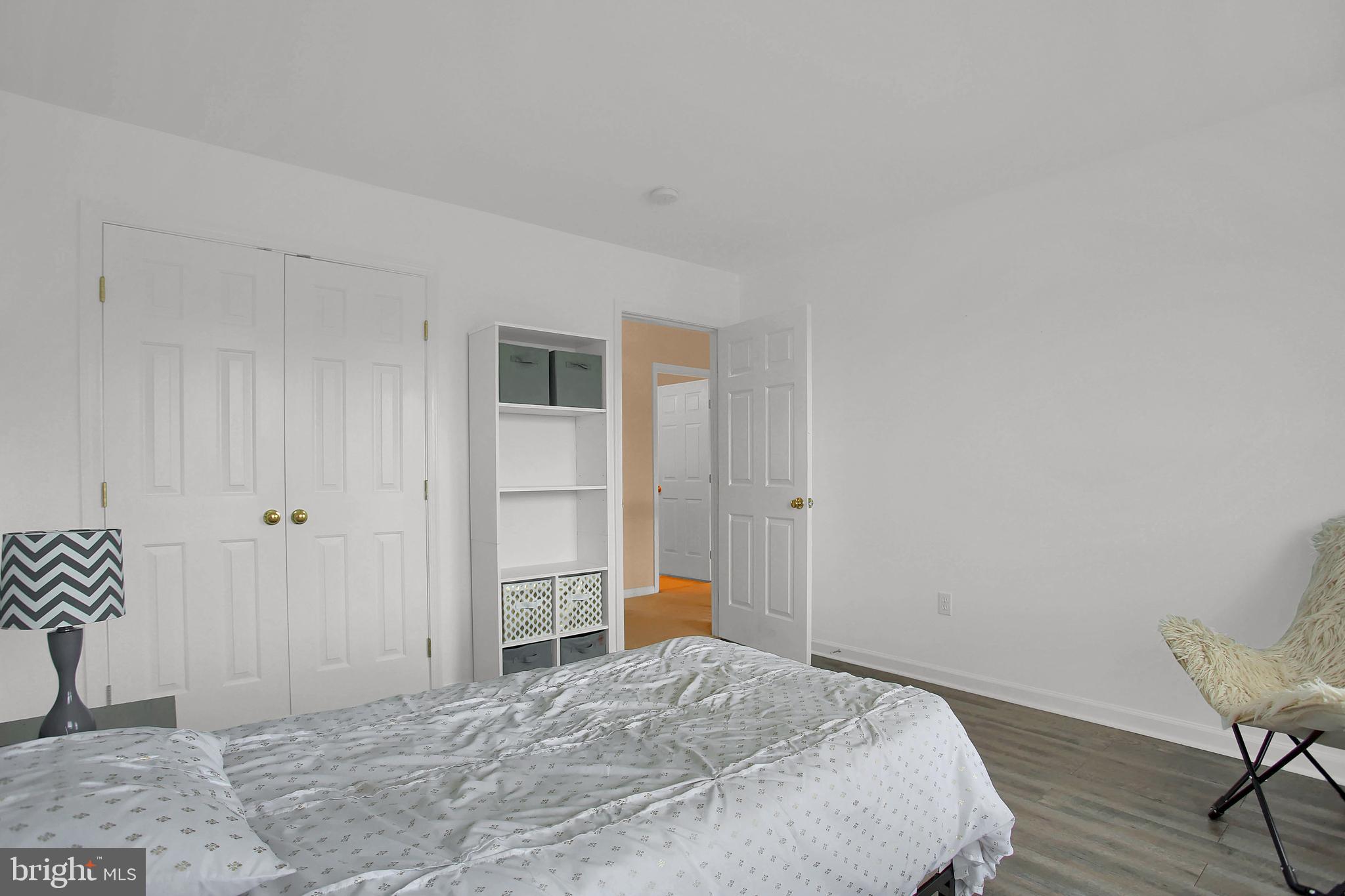 SOUTH POINTE - Residential