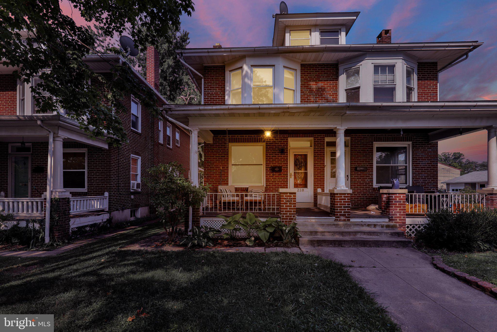 218 TELFORD AVENUE