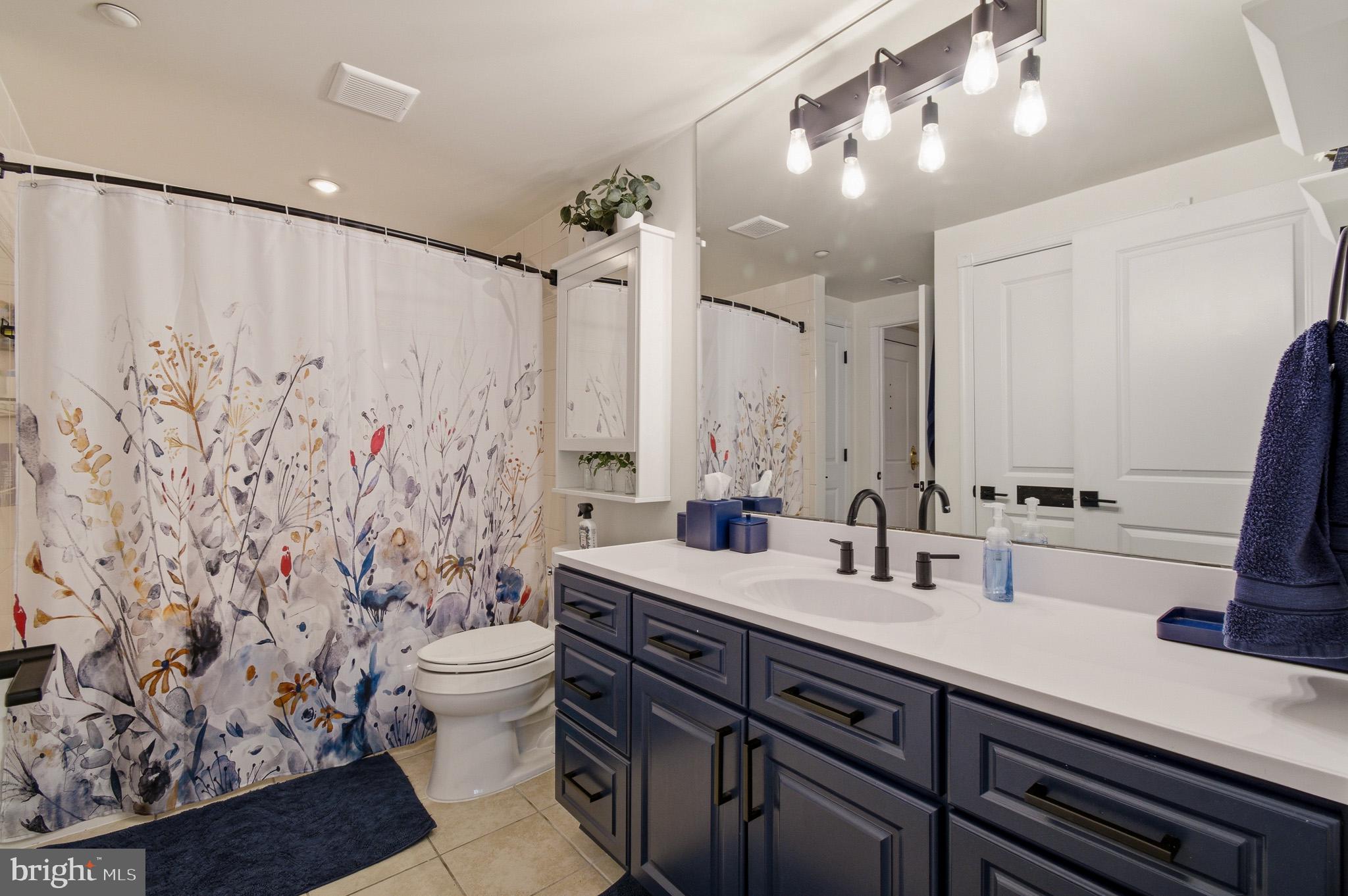 RESIDENCES AT PARK PLACE - Residential