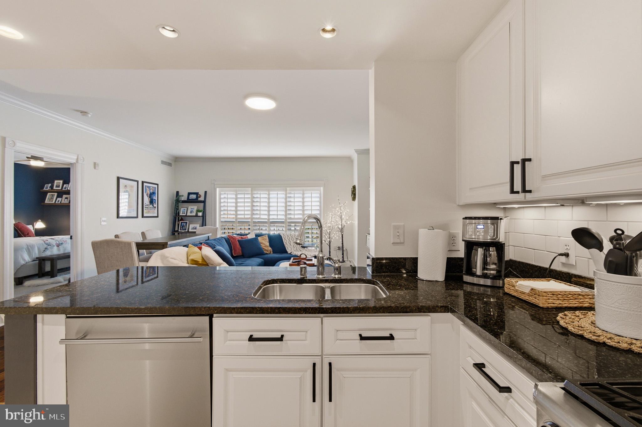 RESIDENCES AT PARK PLACE - Residential