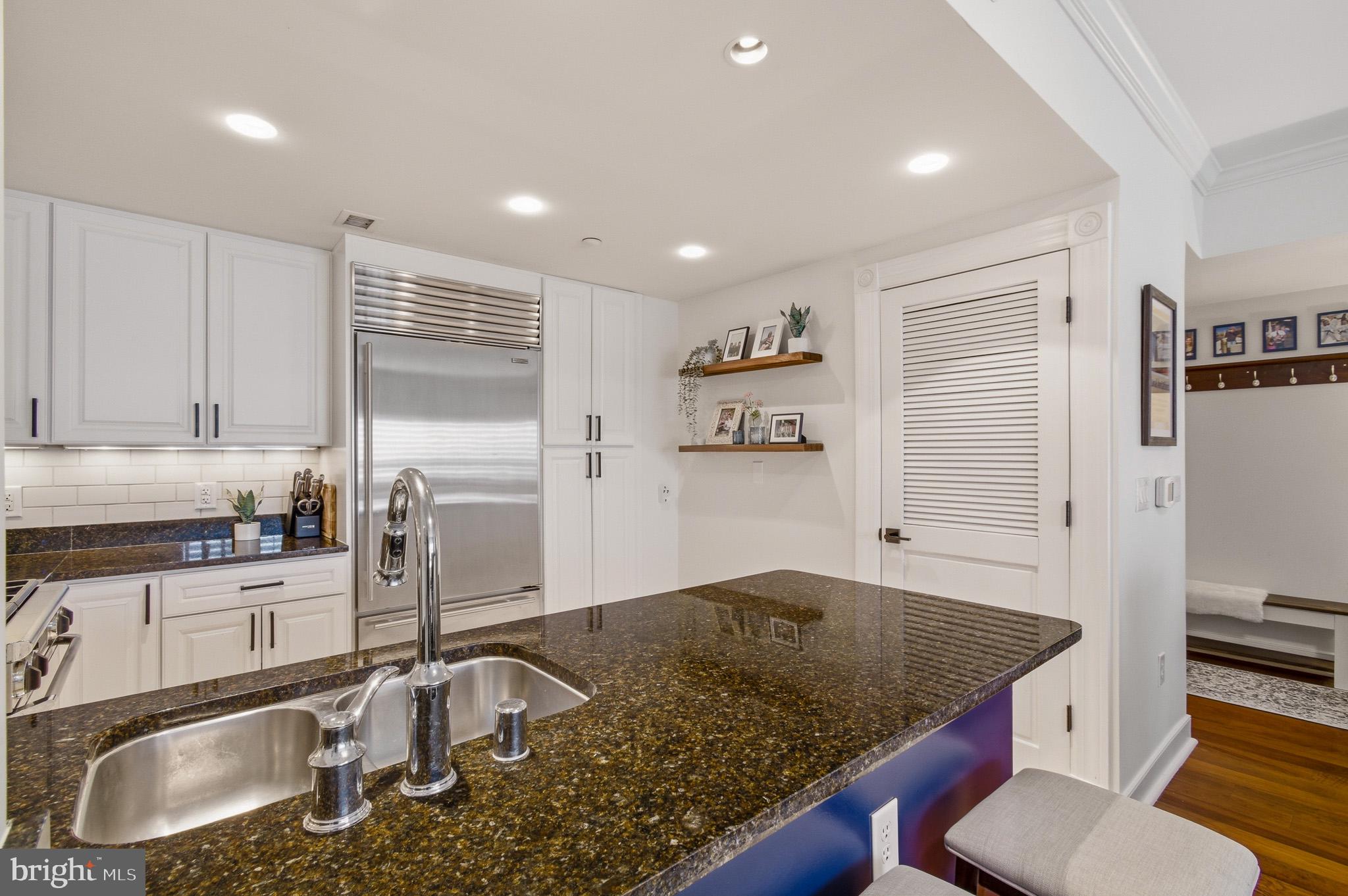 RESIDENCES AT PARK PLACE - Residential