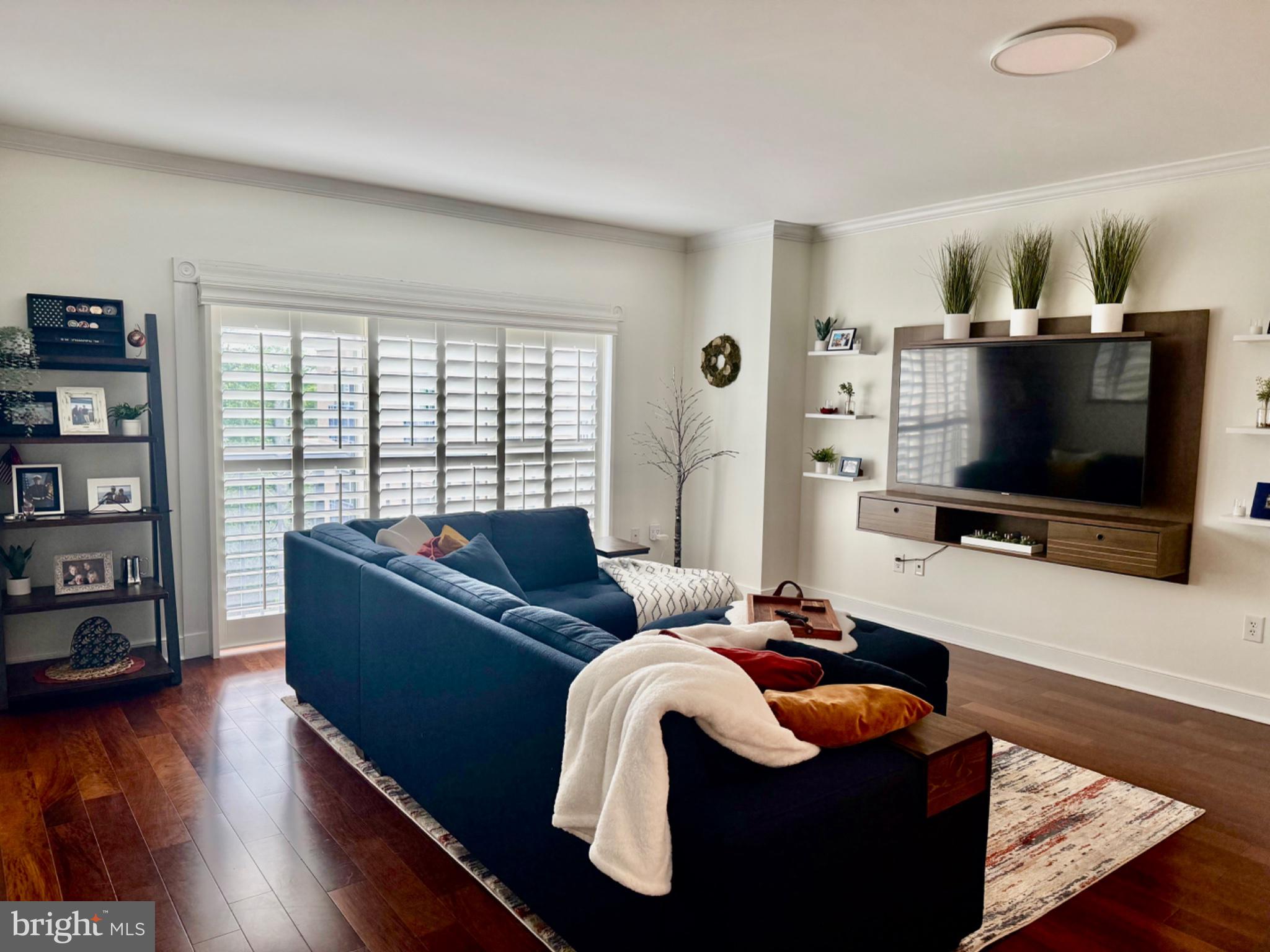 5 PARK PLACE 725