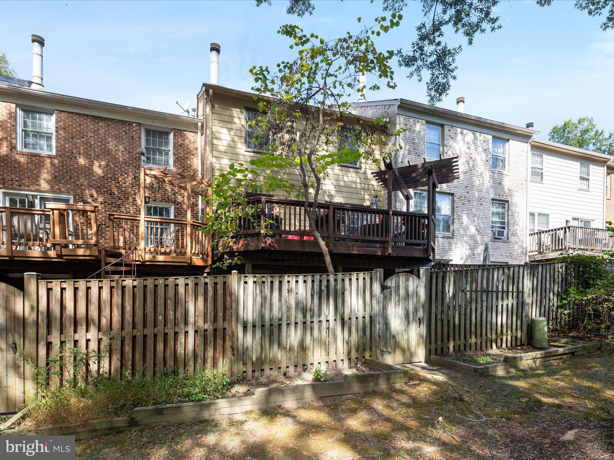 BETHELEN WOODS - Residential