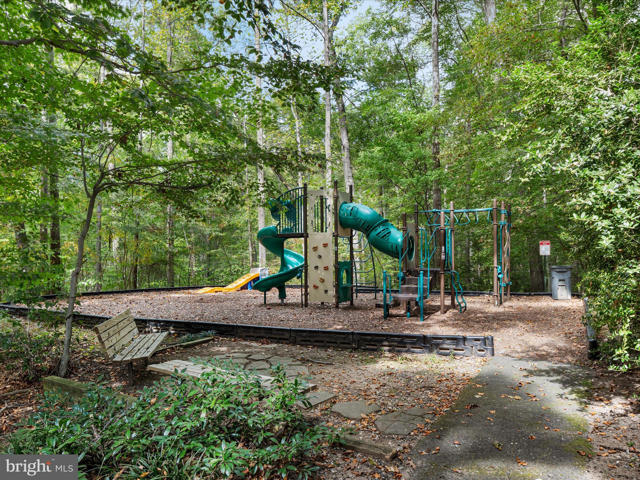 BETHELEN WOODS - Residential