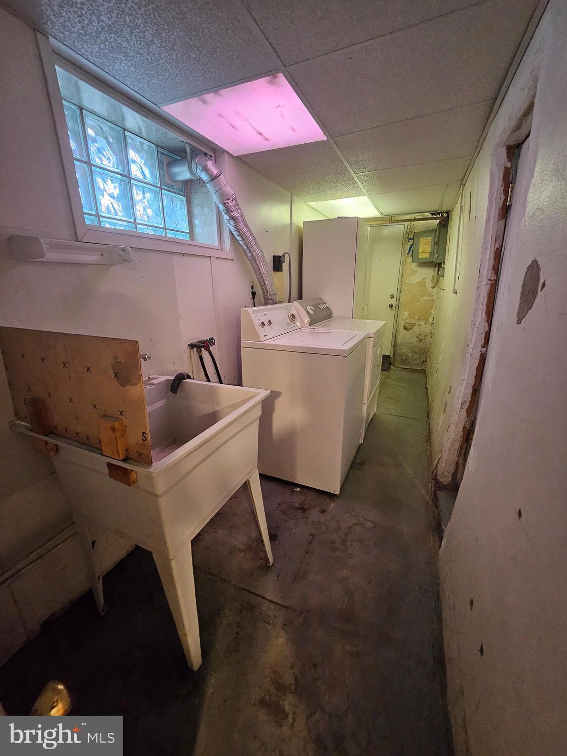 SANDYFORD PARK - Residential