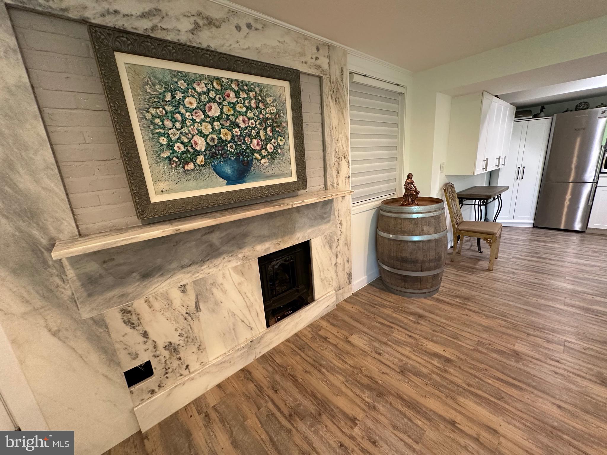 GLEN ECHO HEIGHTS - Residential Lease