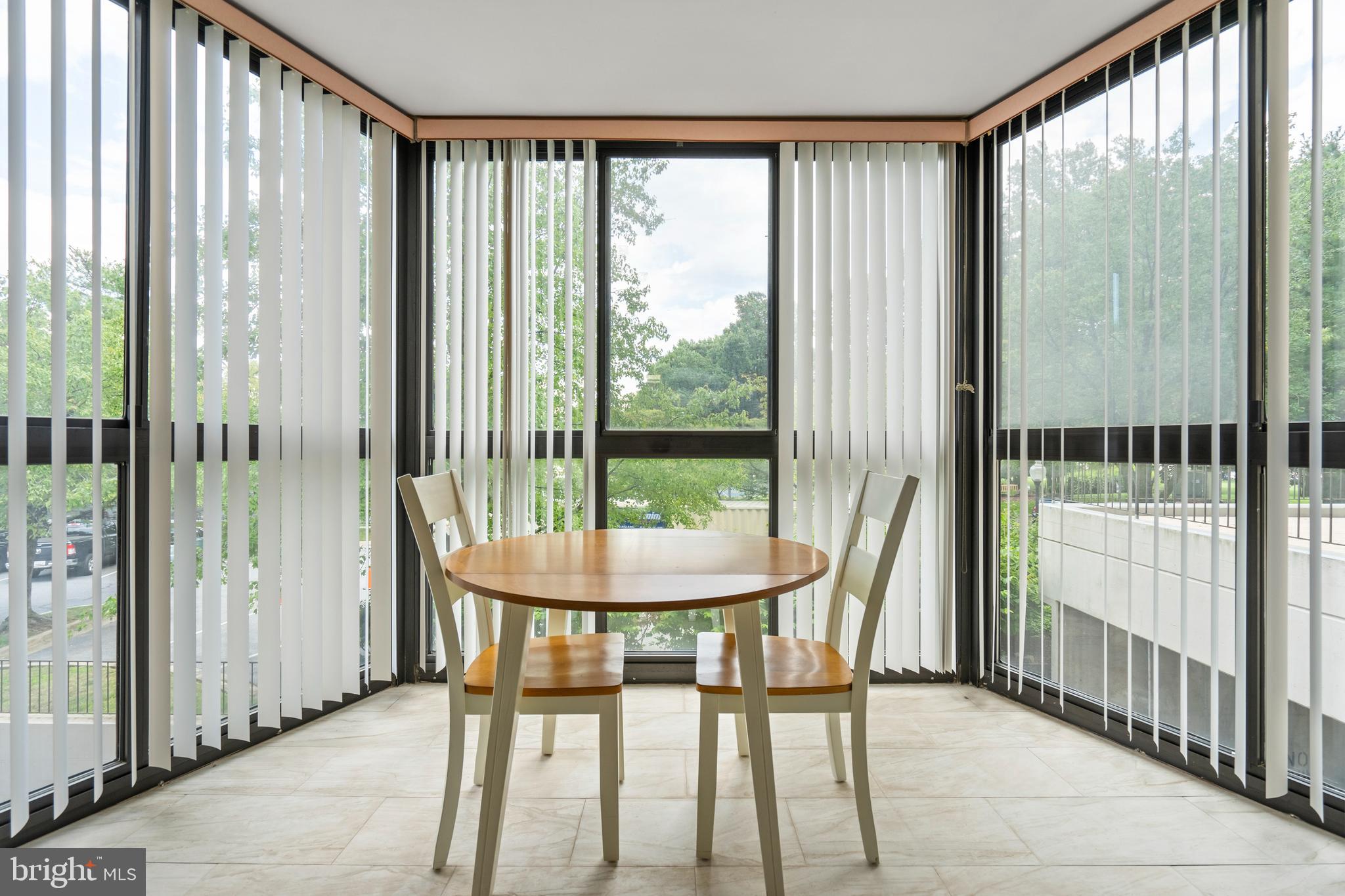 LEISURE WORLD - Residential Lease