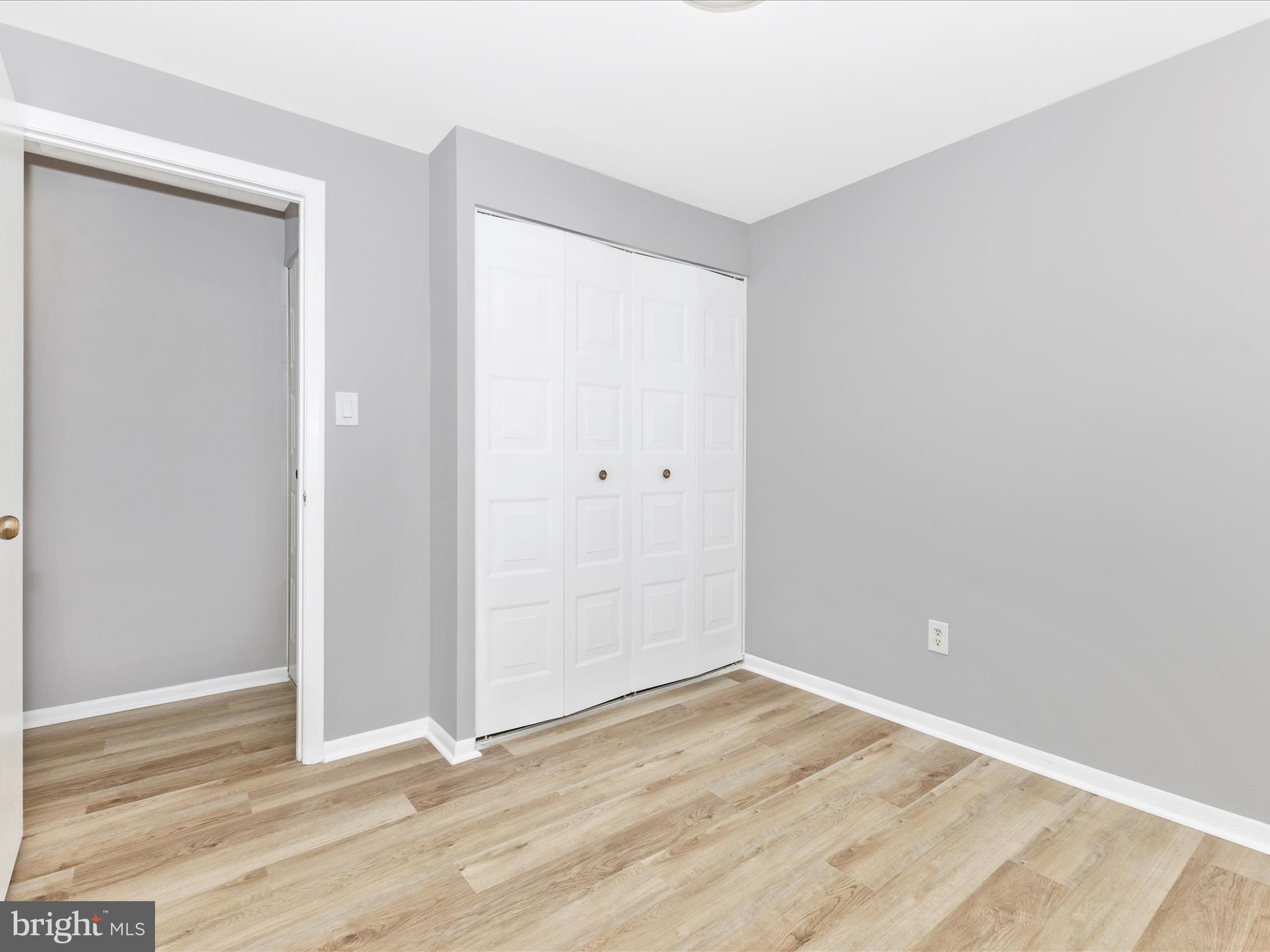 CROFTON SQUARE - Residential