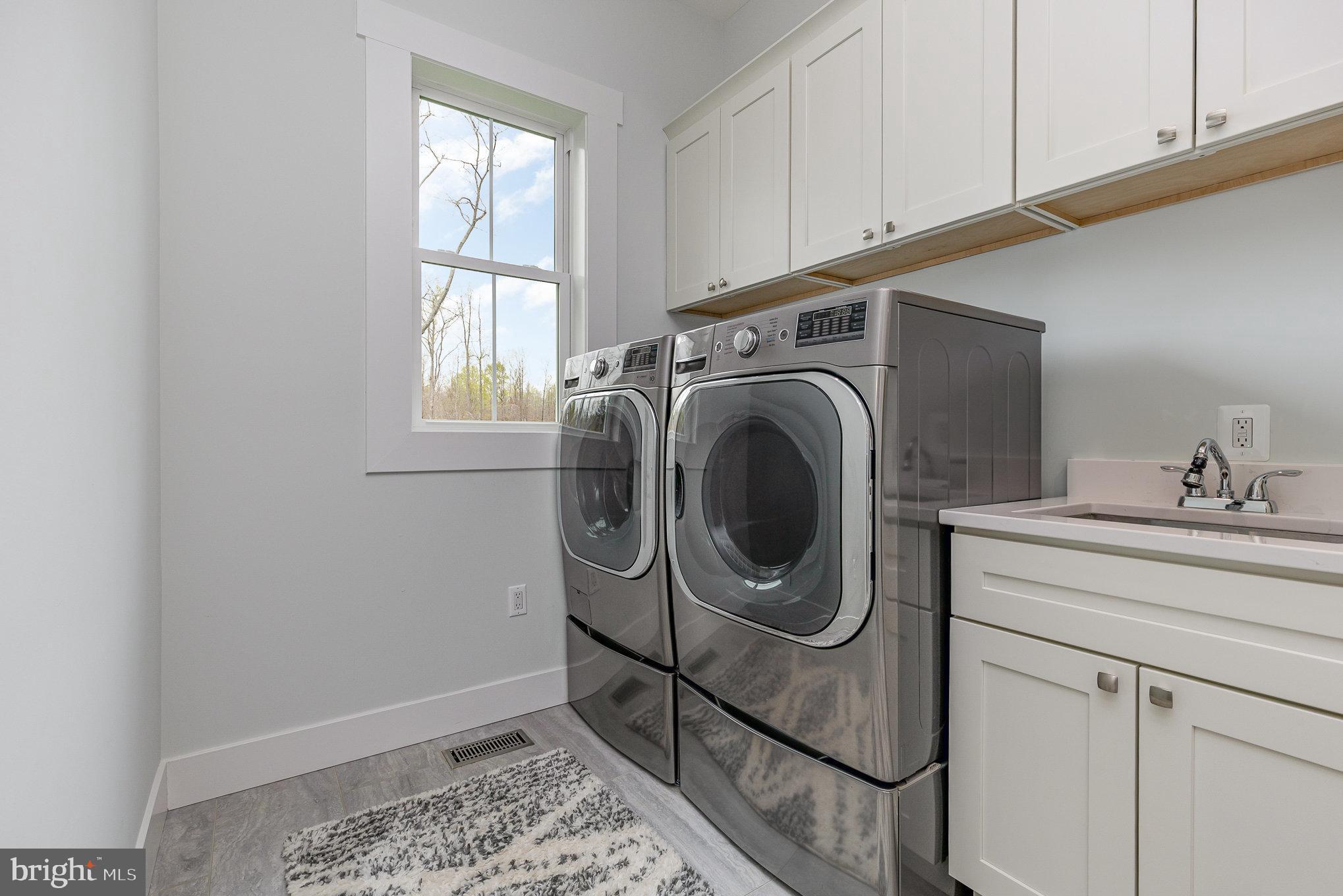 ASHBOURNE FARMS - Residential