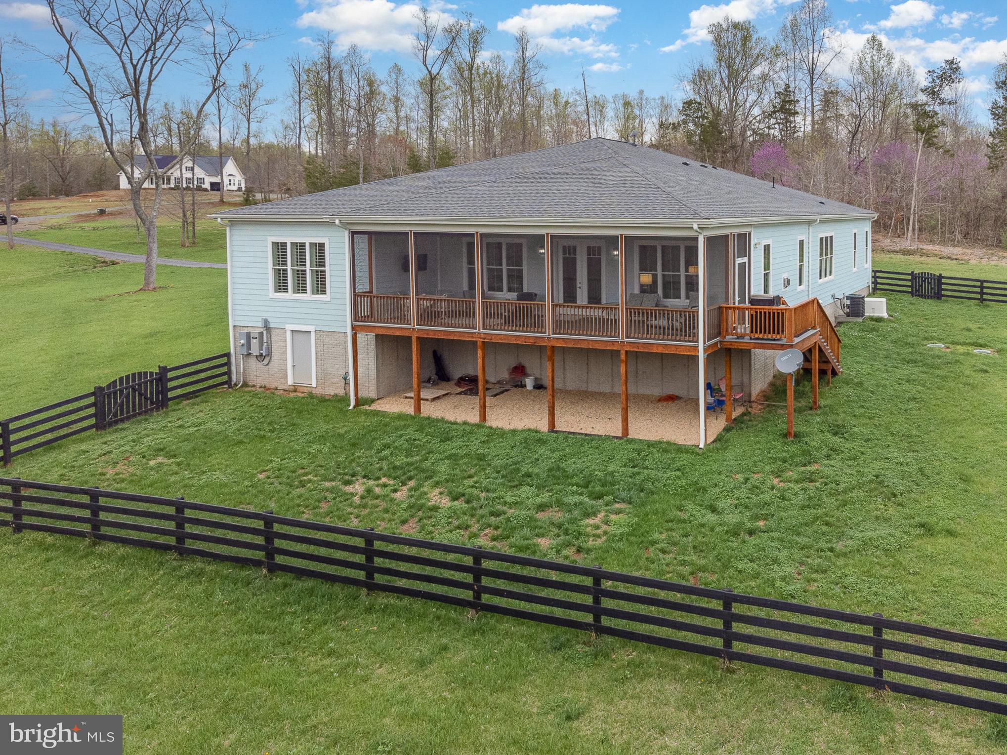 ASHBOURNE FARMS - Residential