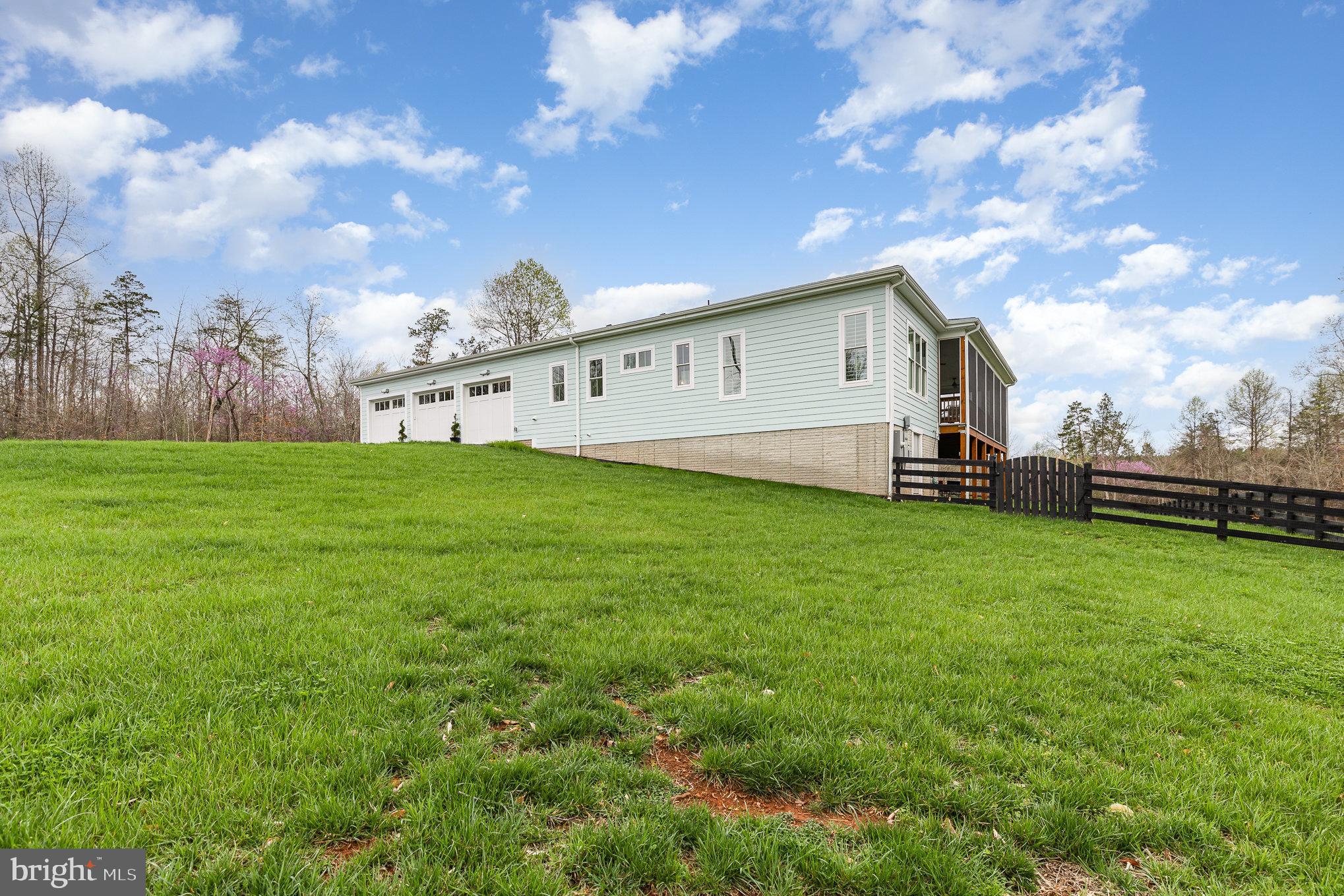 ASHBOURNE FARMS - Residential