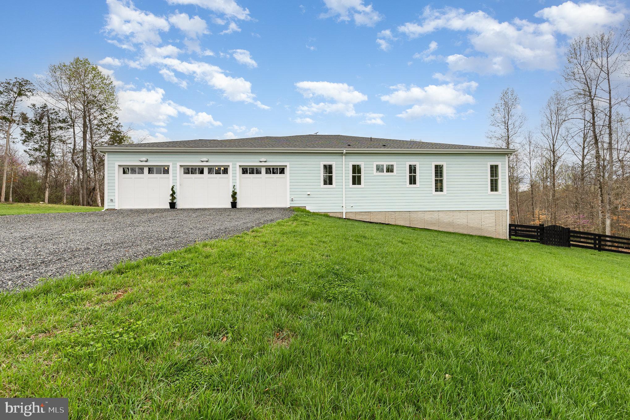 ASHBOURNE FARMS - Residential