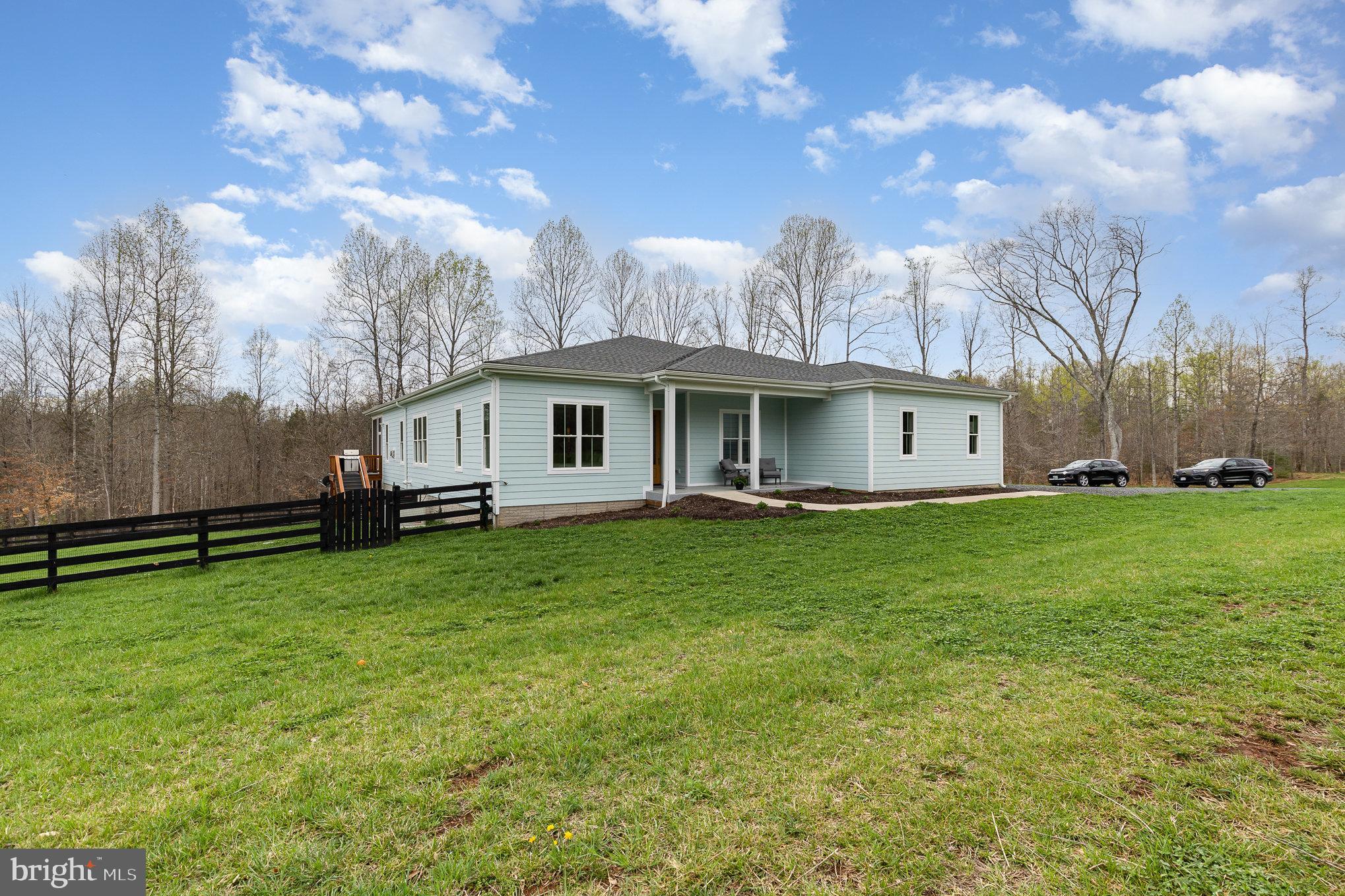 ASHBOURNE FARMS - Residential