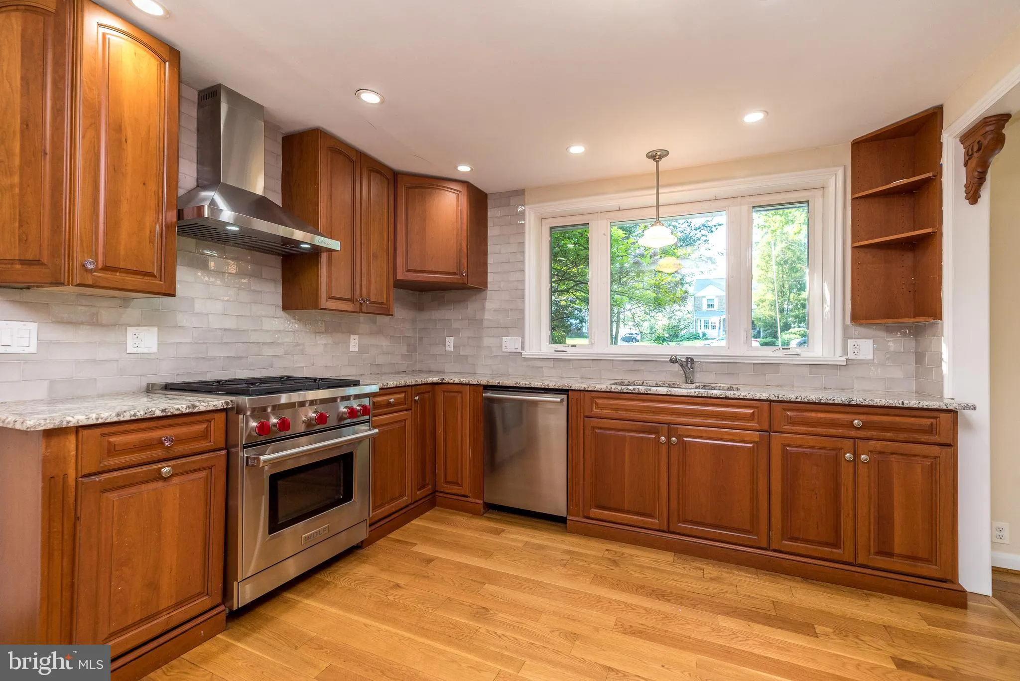 Abington, Pennsylvania 19001, United States, 3 Bedrooms Bedrooms, ,2 BathroomsBathrooms,Residential,Active,147360