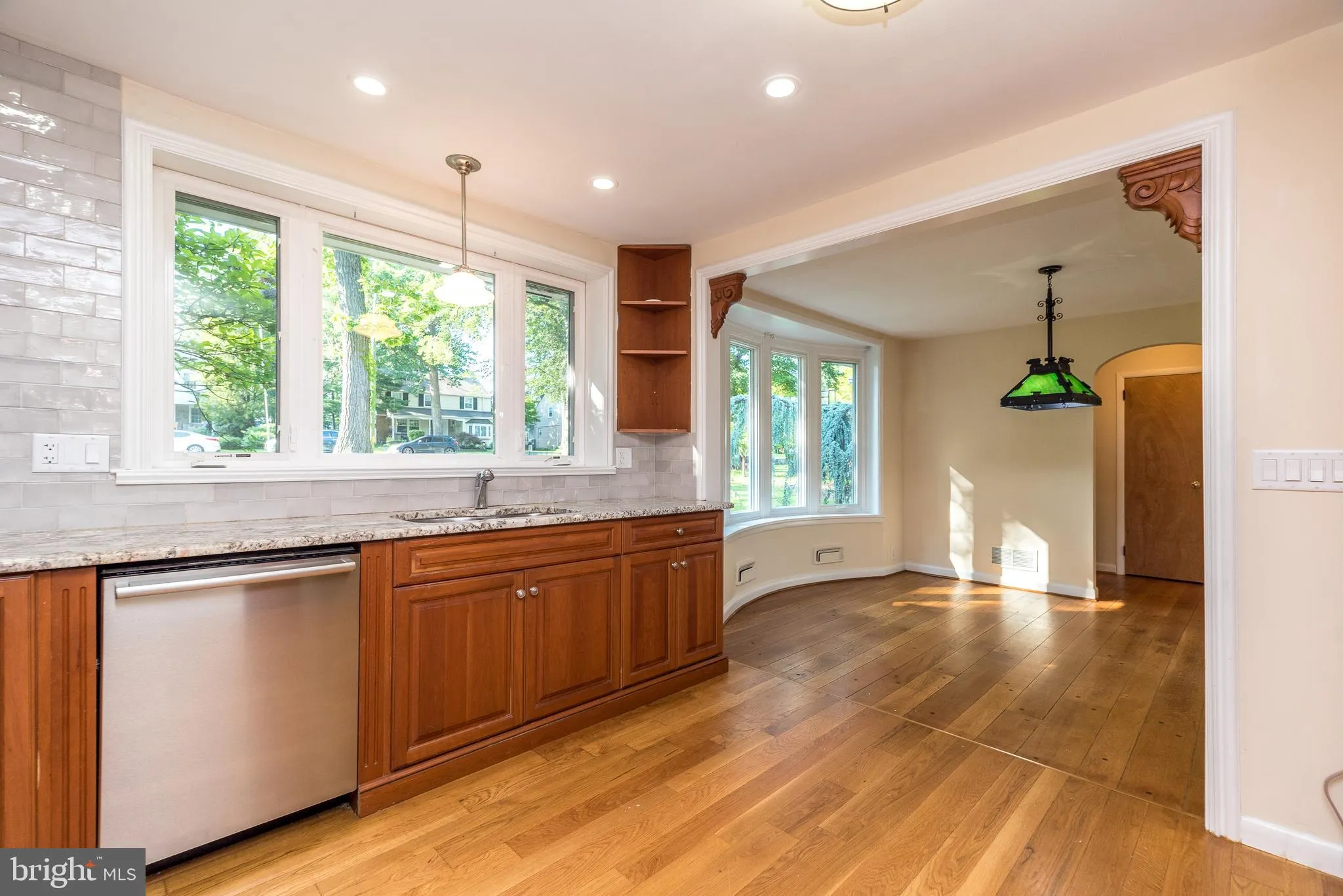 Abington, Pennsylvania 19001, United States, 3 Bedrooms Bedrooms, ,2 BathroomsBathrooms,Residential,Active,147360