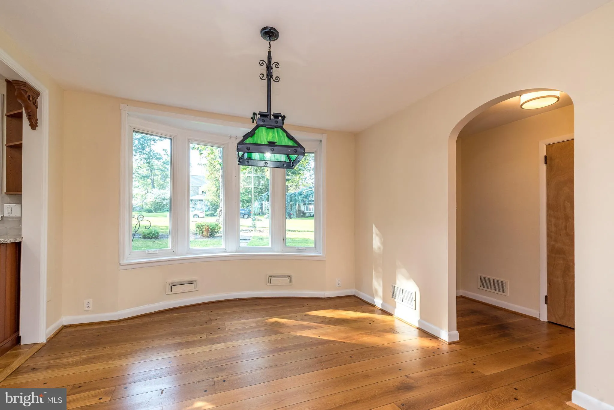 Abington, Pennsylvania 19001, United States, 3 Bedrooms Bedrooms, ,2 BathroomsBathrooms,Residential,Active,147360