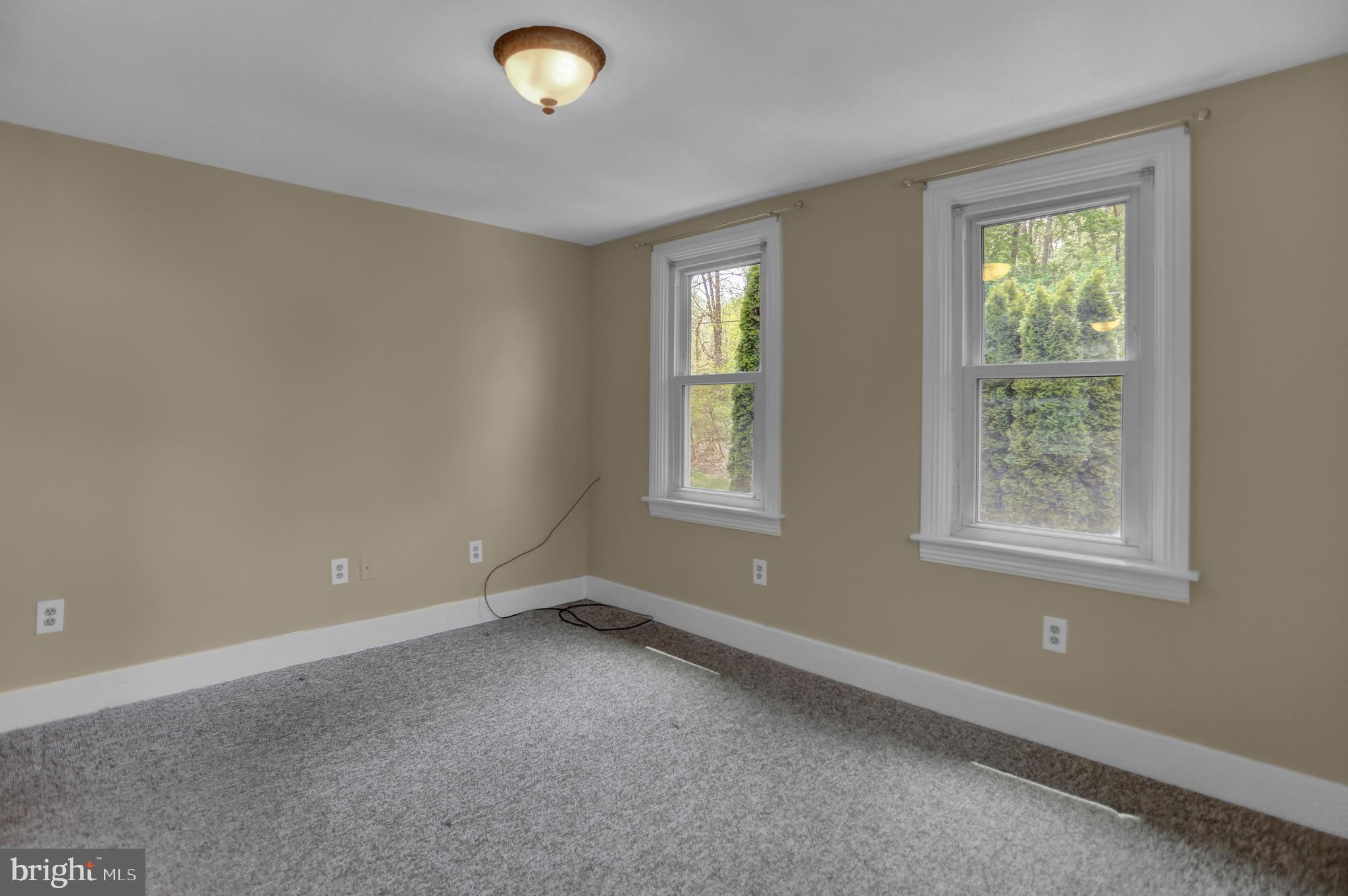 CROWN POINTE VISTAS - Residential