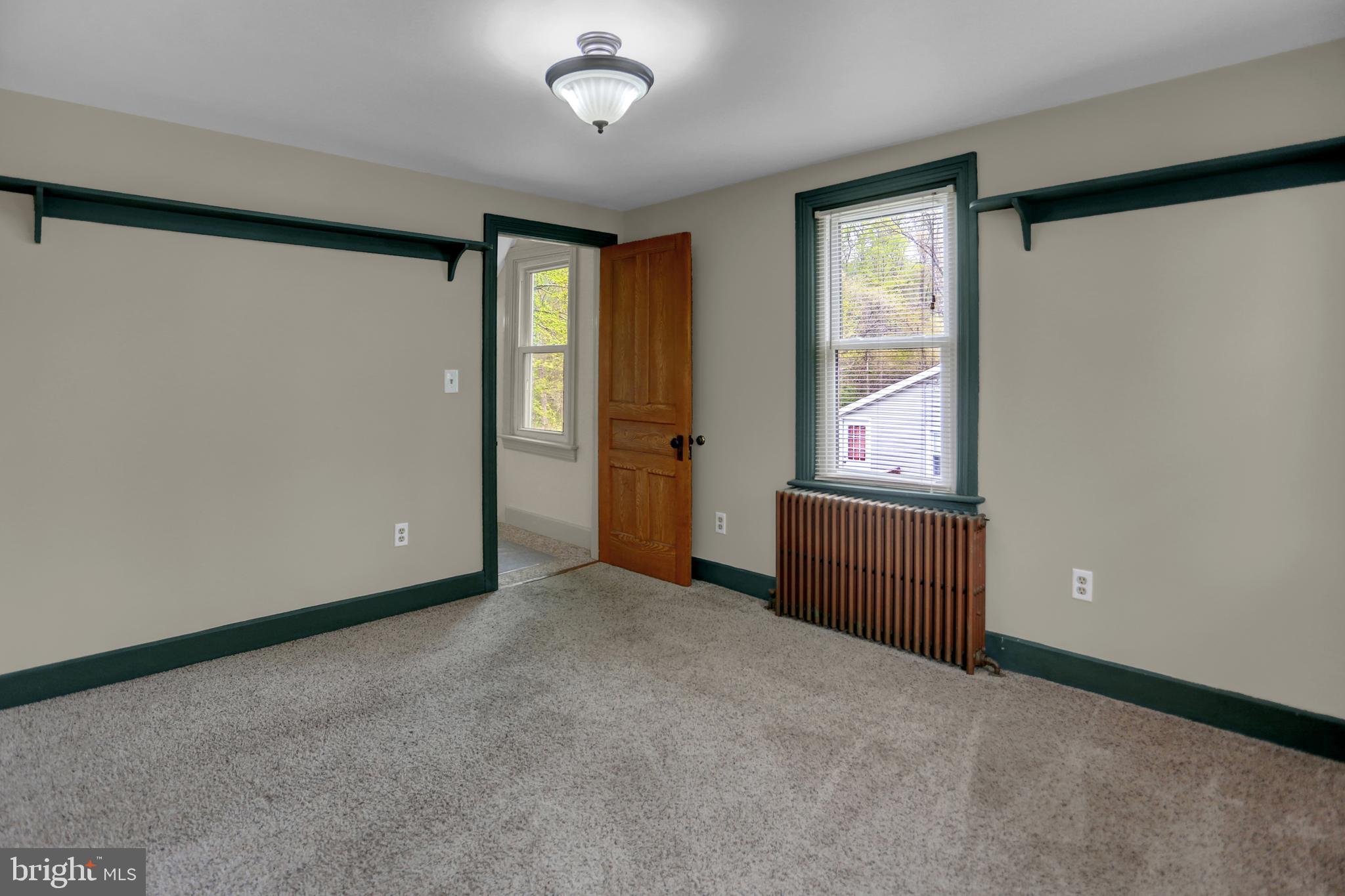 CROWN POINTE VISTAS - Residential