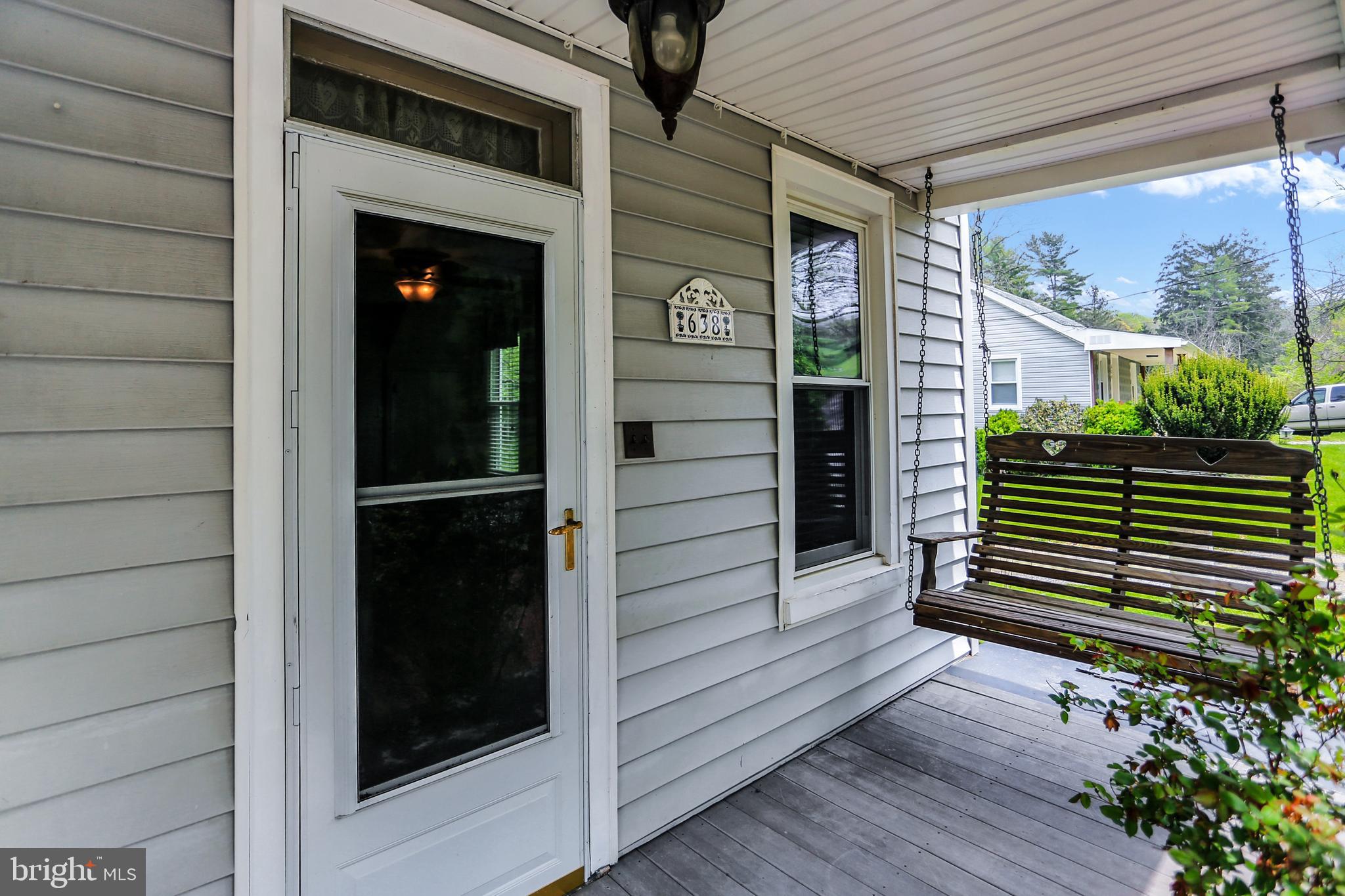 CROWN POINTE VISTAS - Residential