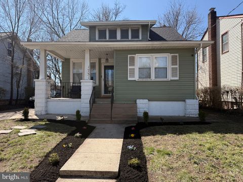 Homes For Sale - 1731 W River Drive<br/> PENNSAUKEN, NJ 08110