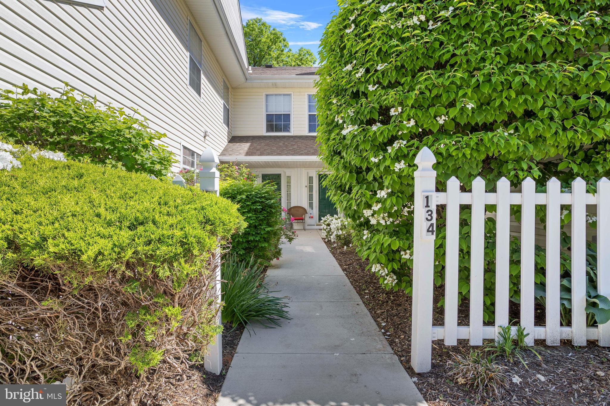 134 DEERFIELD COURT 134
