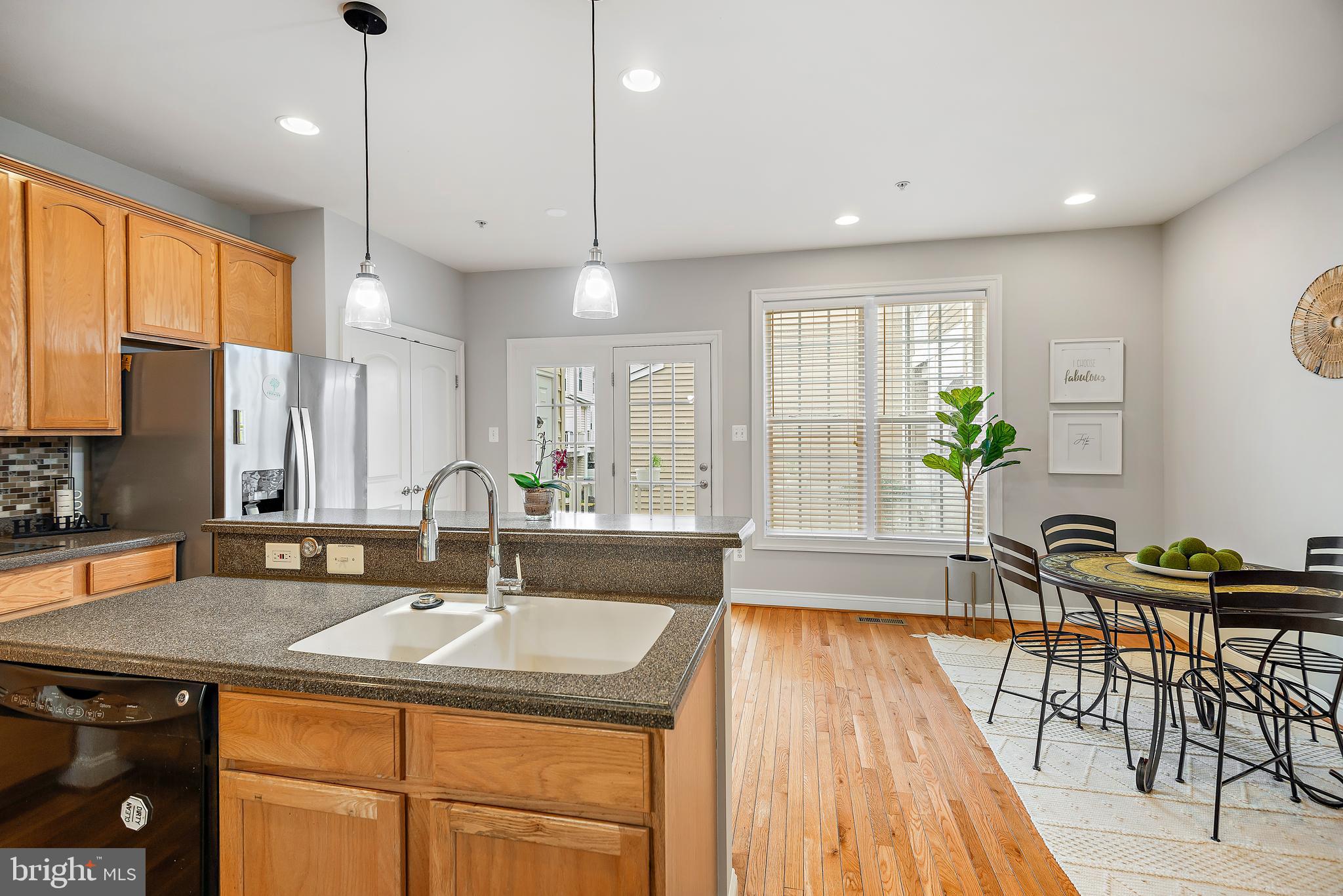 HIDDEN CREEK - Residential