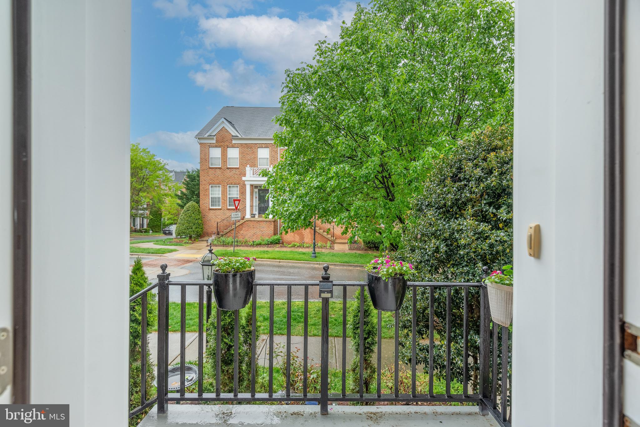 HIDDEN CREEK - Residential