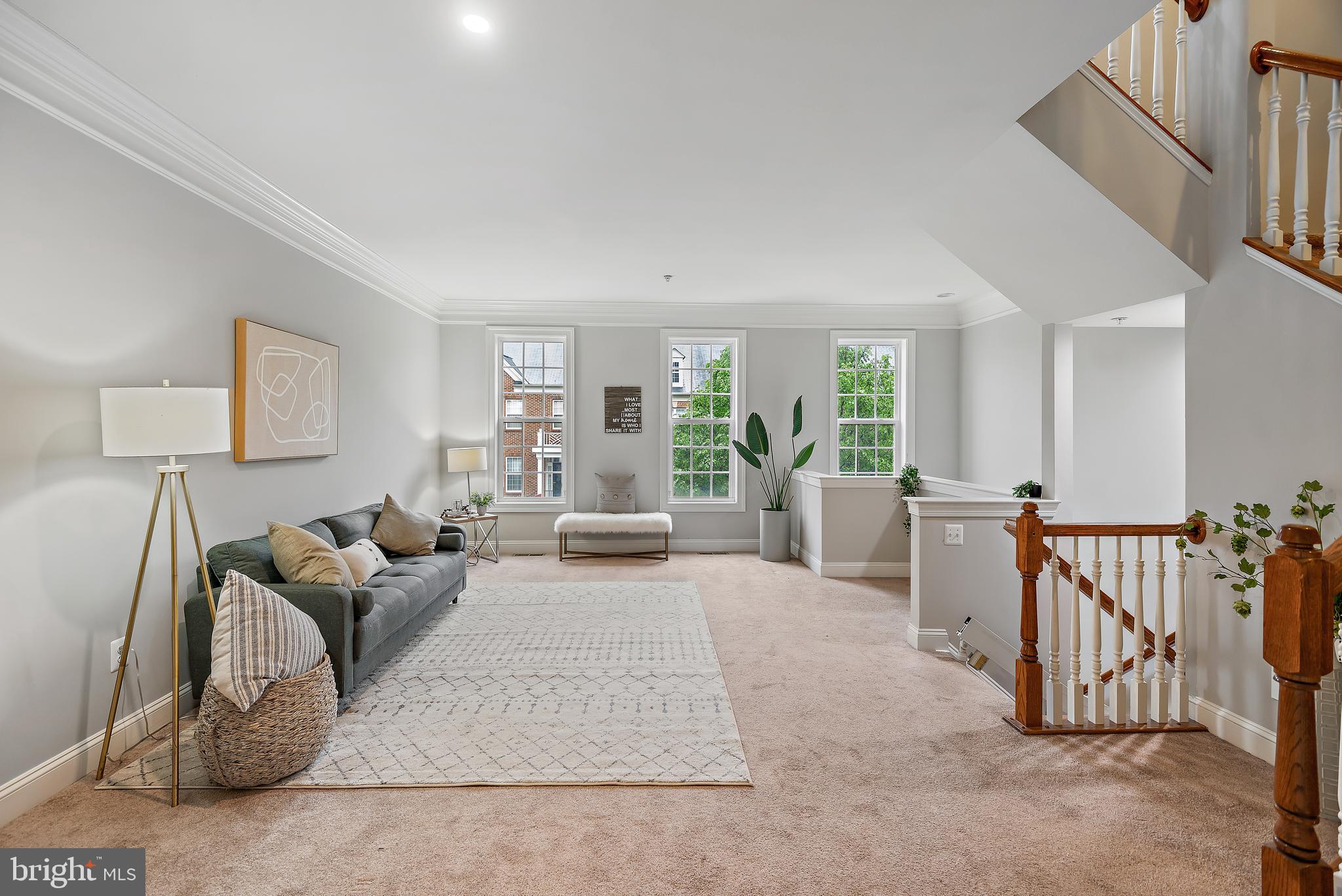 HIDDEN CREEK - Residential