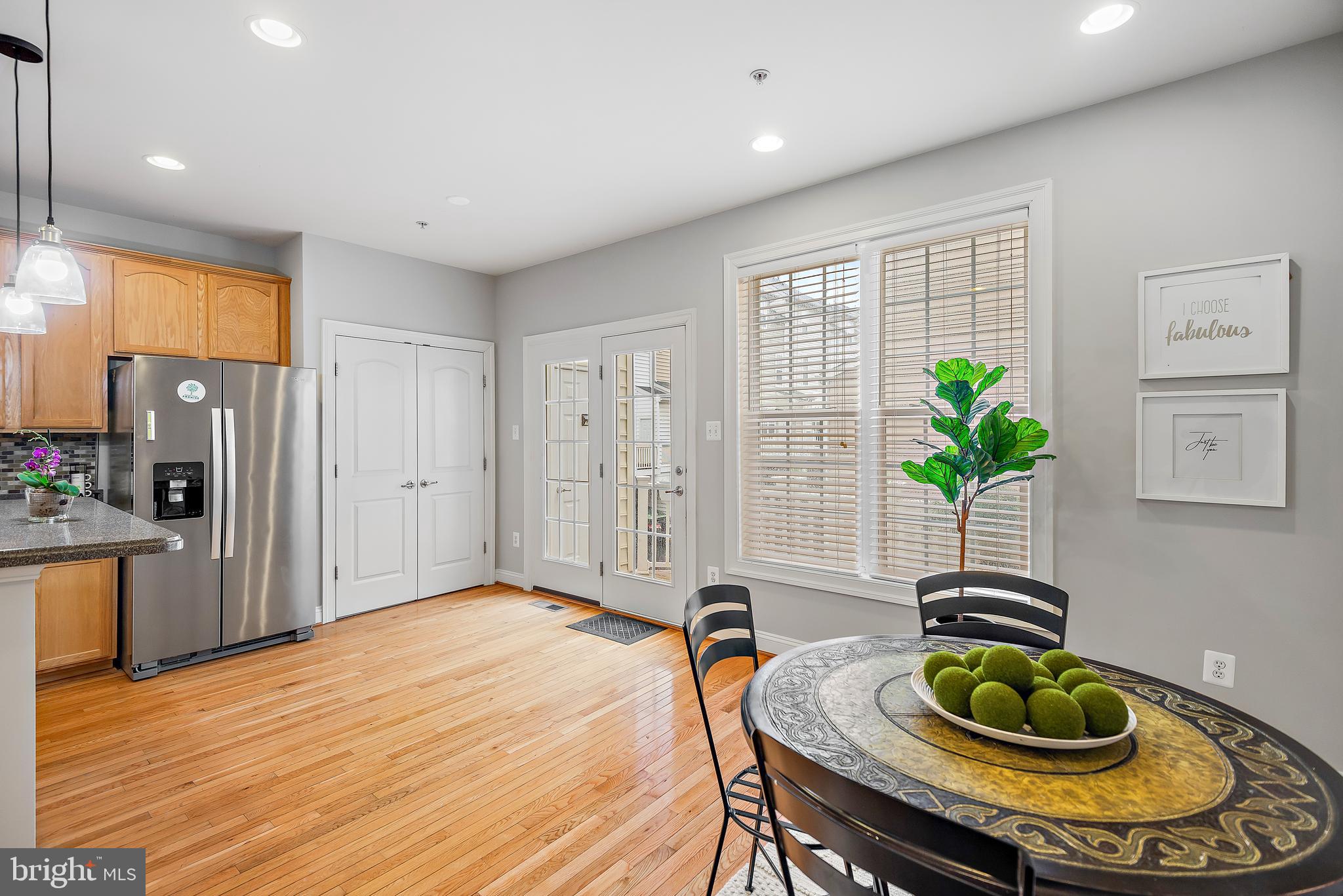 HIDDEN CREEK - Residential