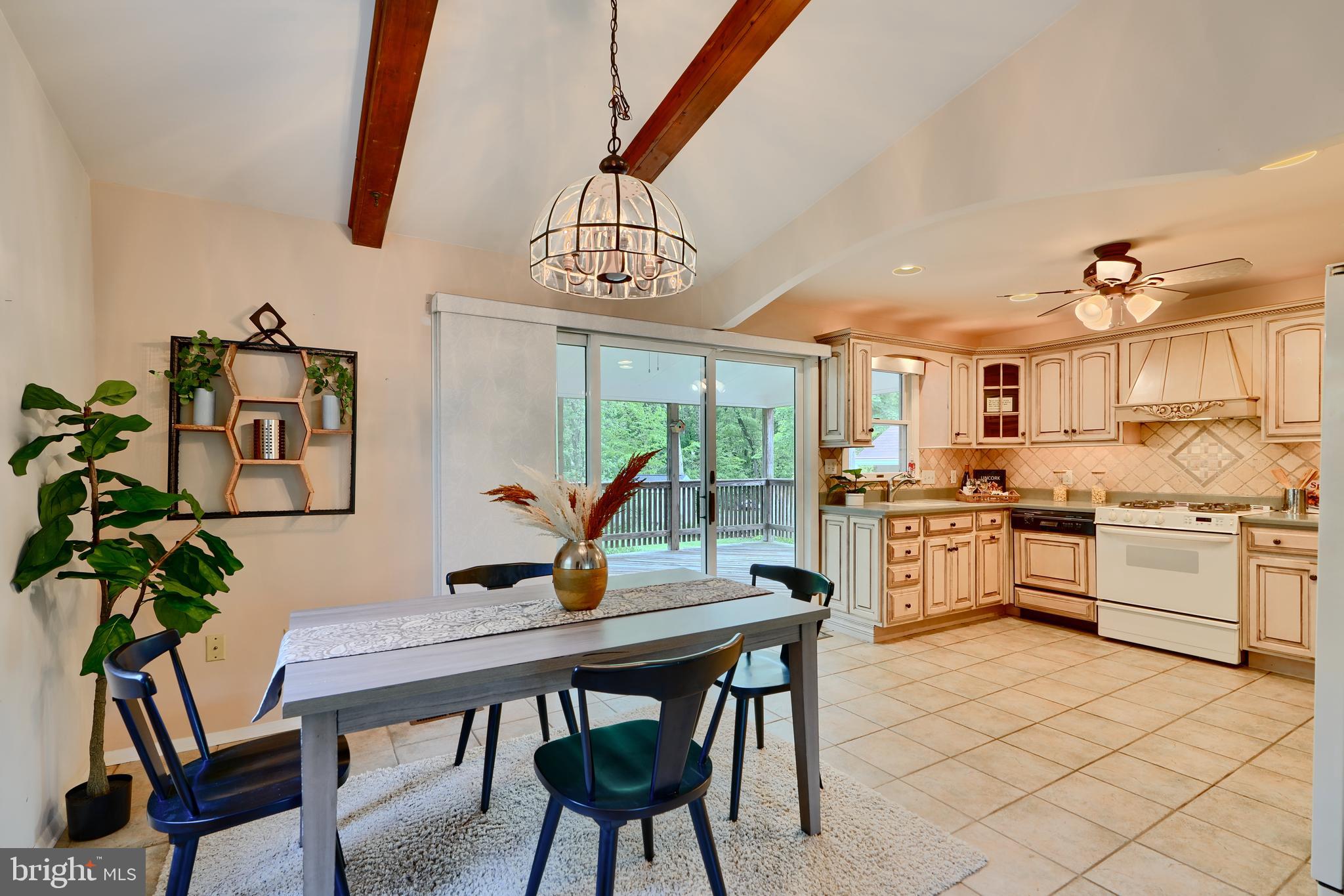201 FAULKNER COURT