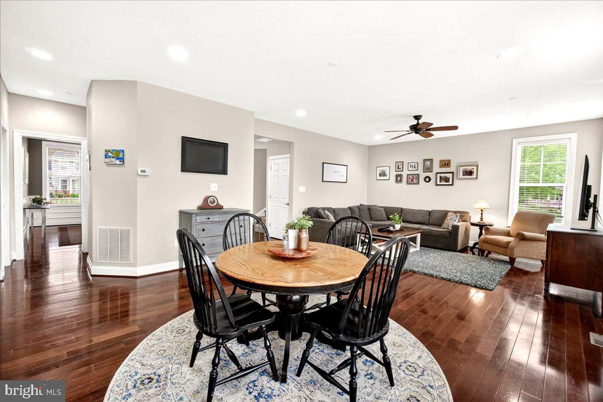 BRIGHTWELL CROSSING - Residential