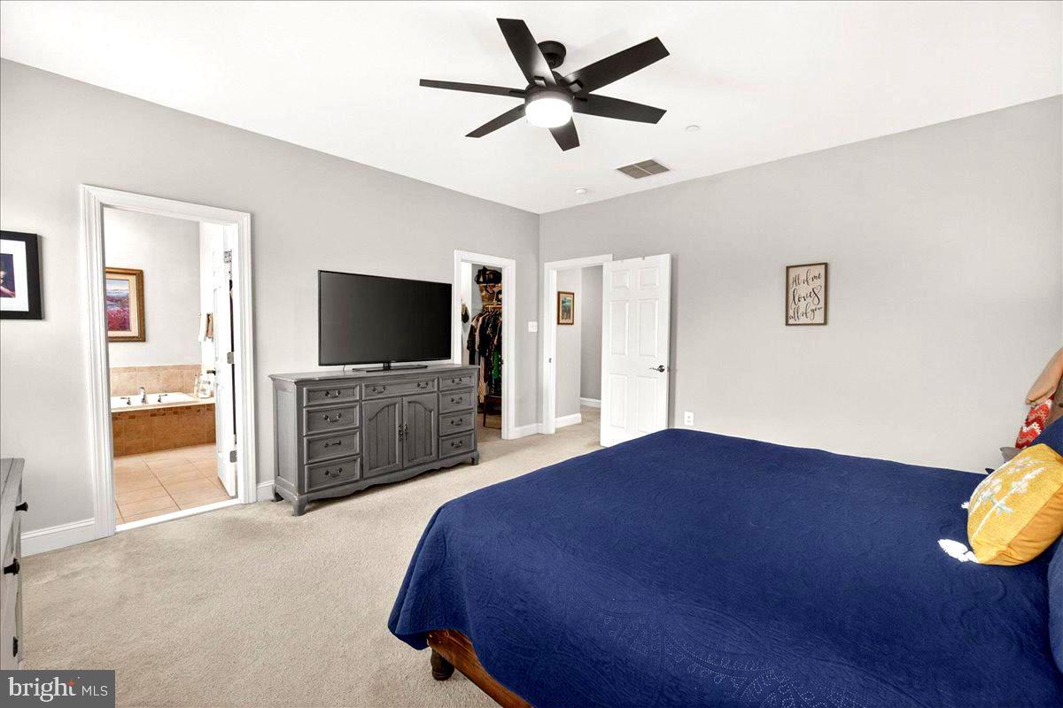BRIGHTWELL CROSSING - Residential