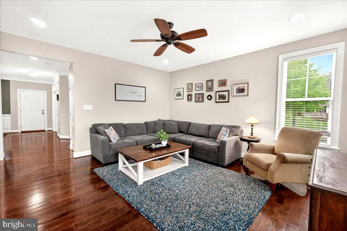 BRIGHTWELL CROSSING - Residential