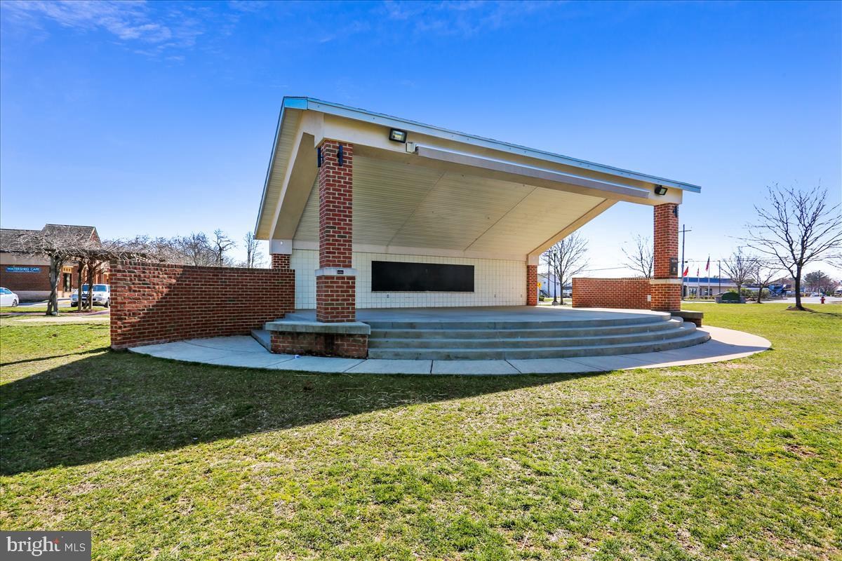 BRIGHTWELL CROSSING - Residential