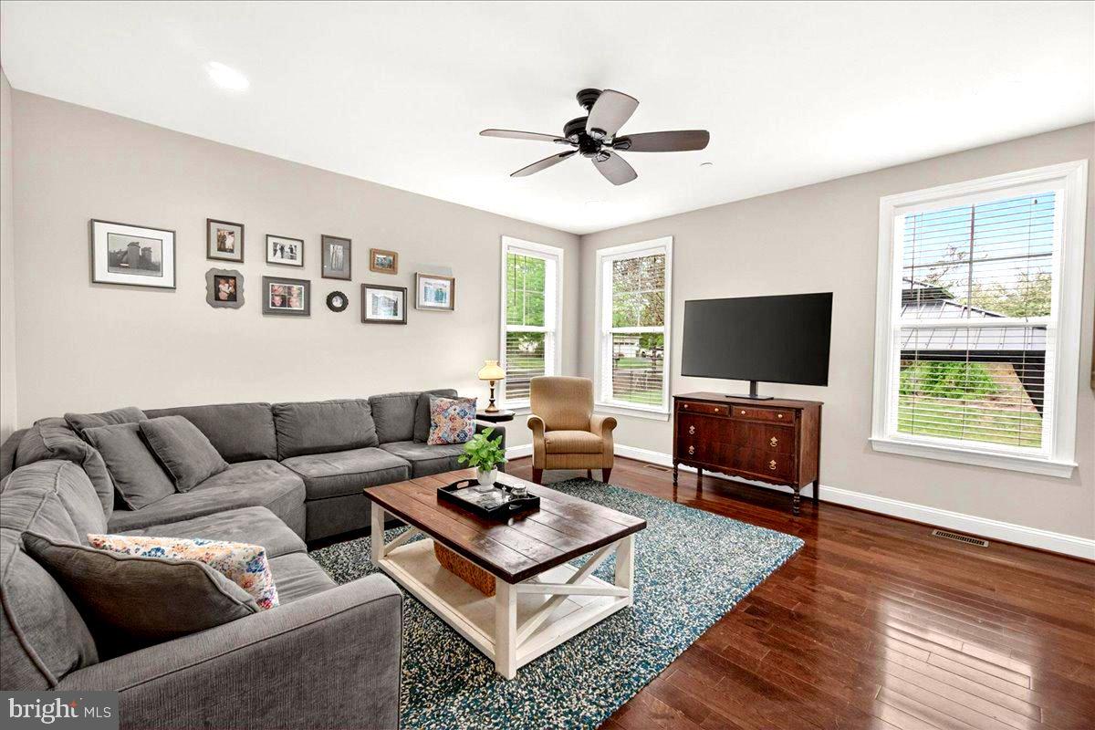 BRIGHTWELL CROSSING - Residential