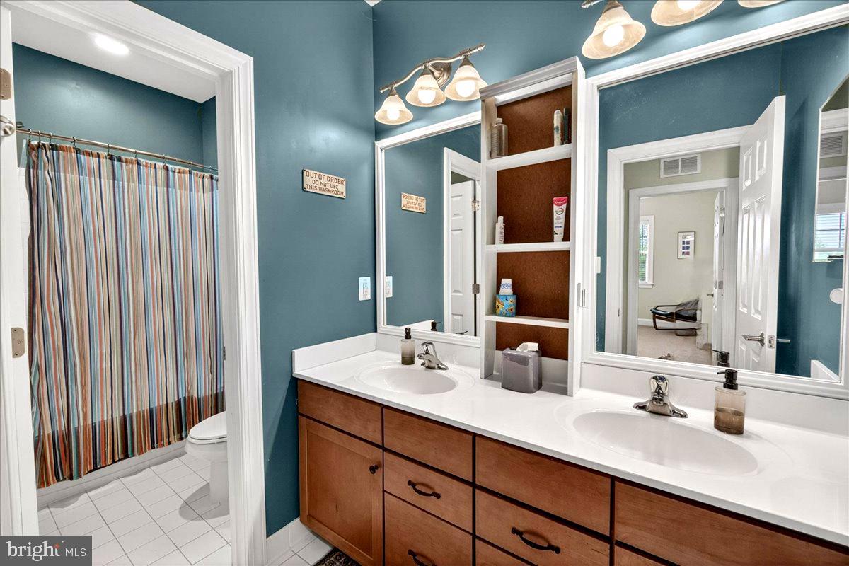 BRIGHTWELL CROSSING - Residential