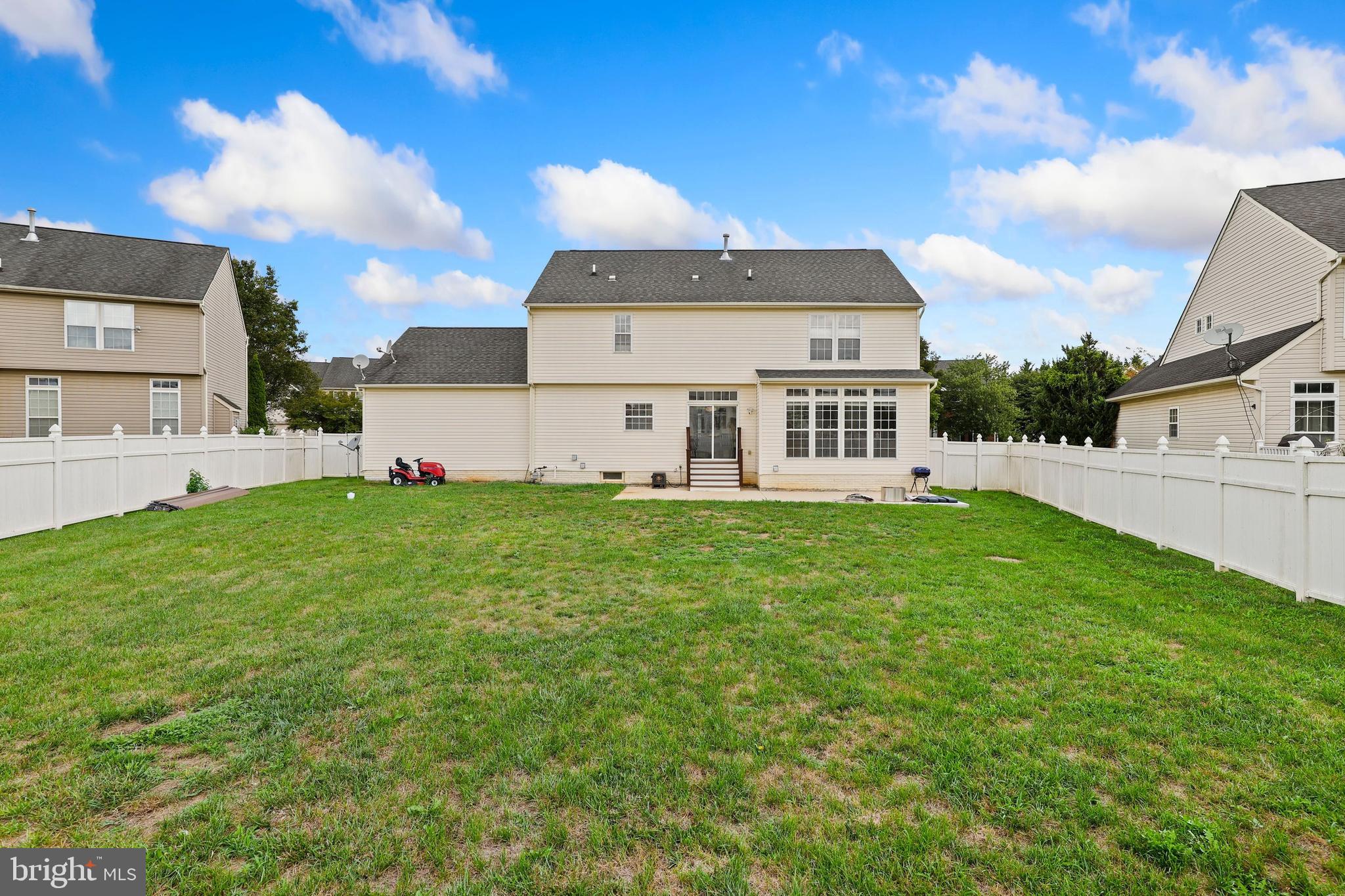 HAMPTONS OF BRIGHTWOOD - Residential