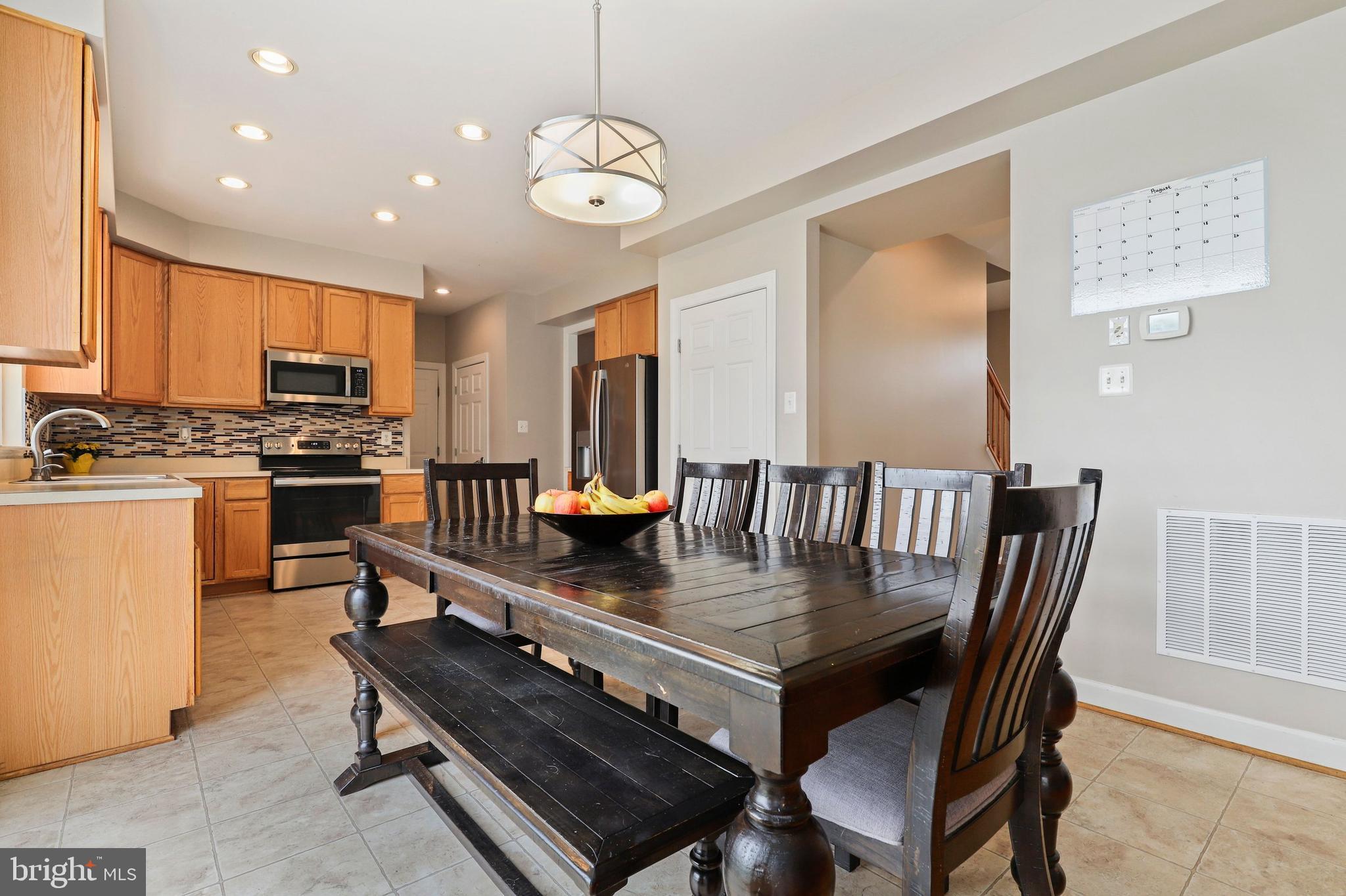 HAMPTONS OF BRIGHTWOOD - Residential