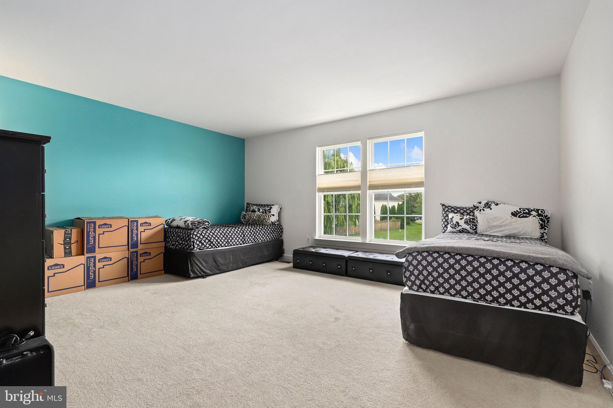 HAMPTONS OF BRIGHTWOOD - Residential