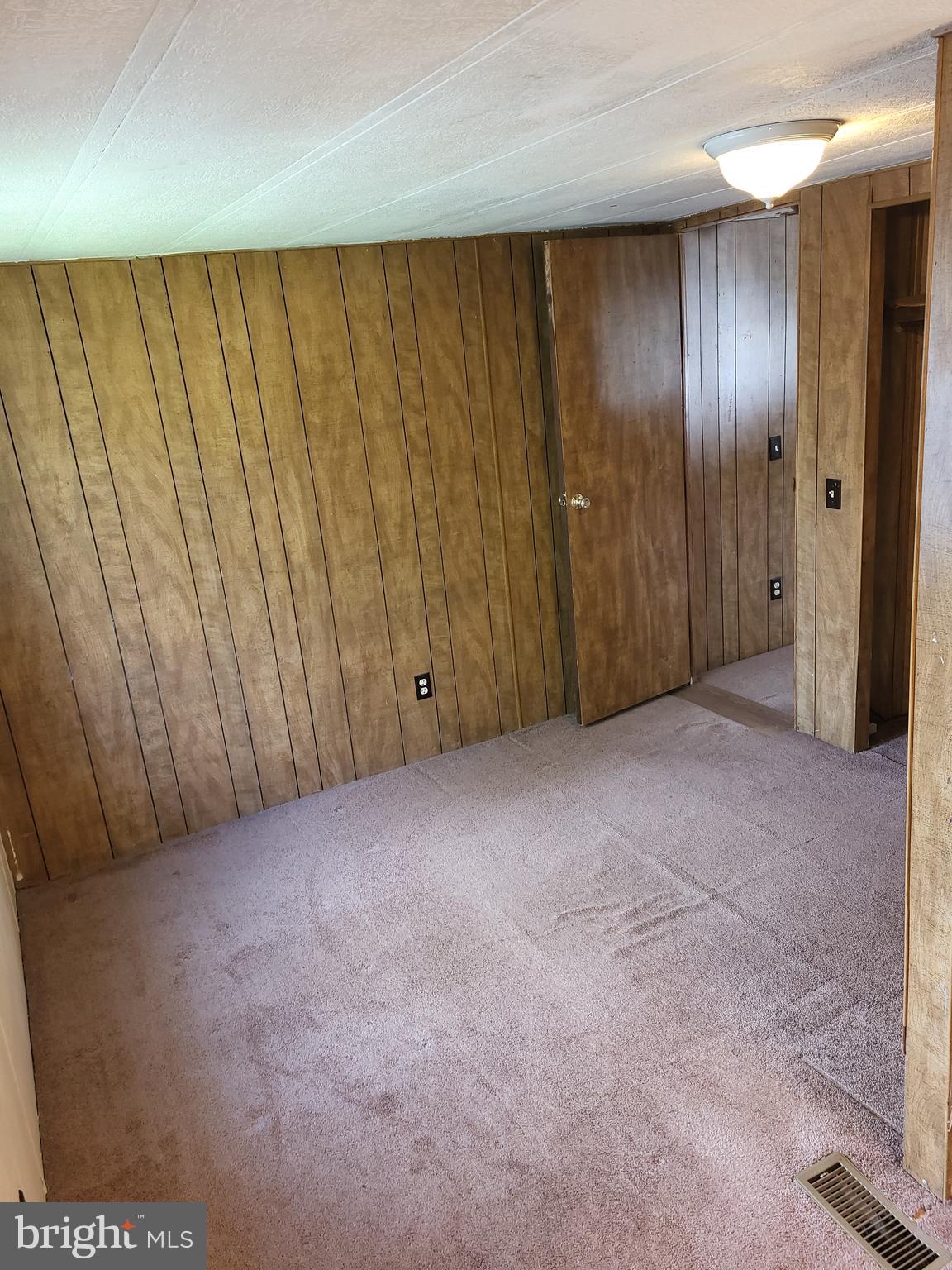 FOX GLEN - Residential