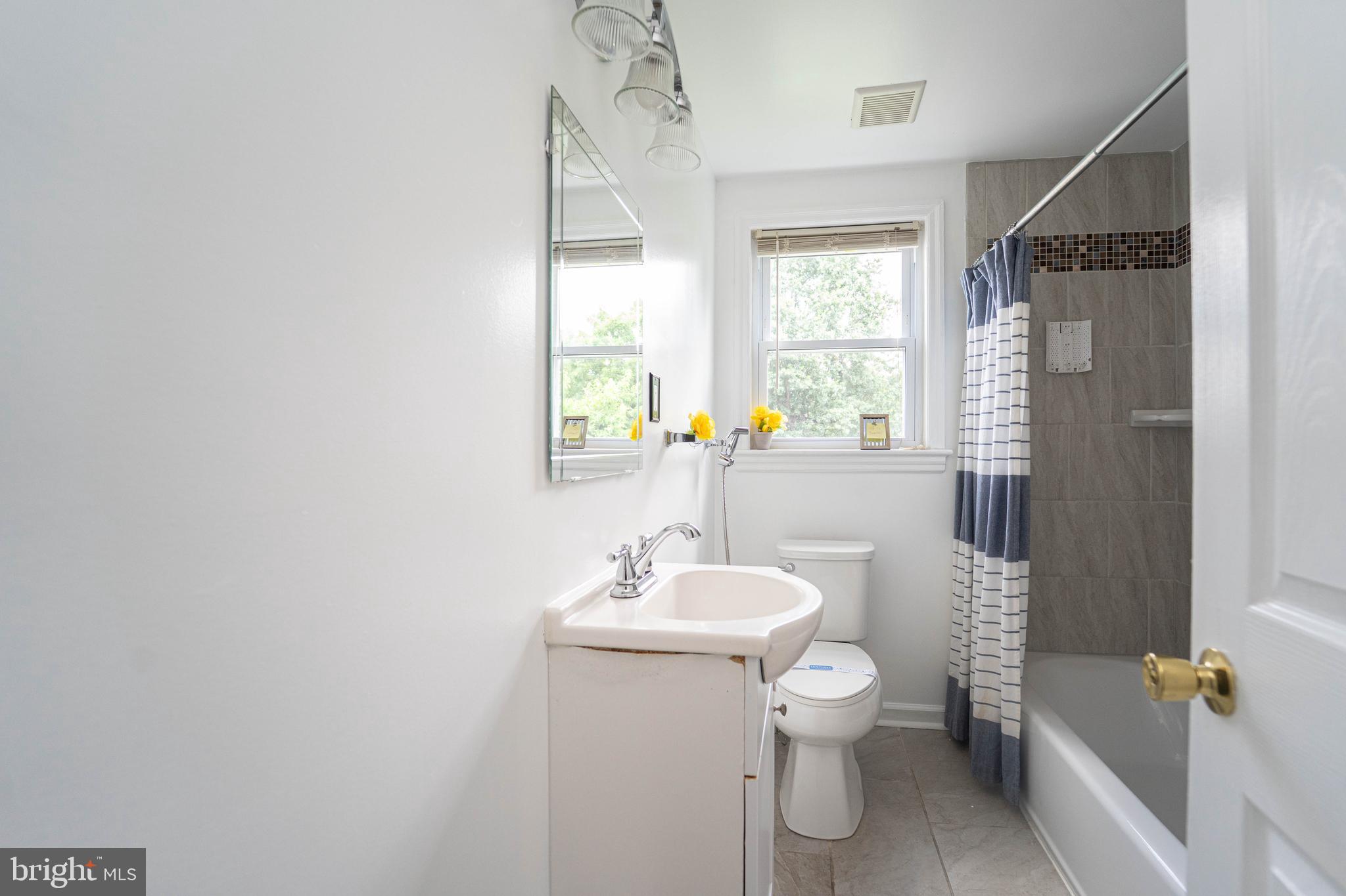 PLEASANT HILLS - Residential